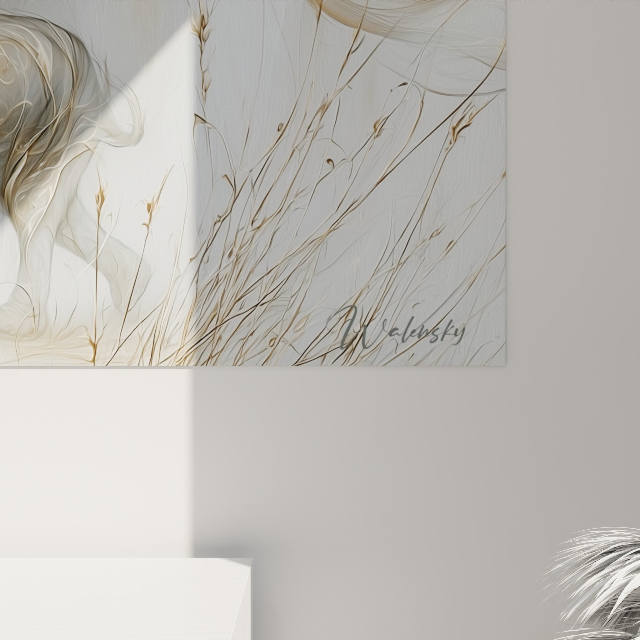 Détail des fils dorés et gris entrelacés formant la silhouette de l'éléphant, texture fine et lumineuse