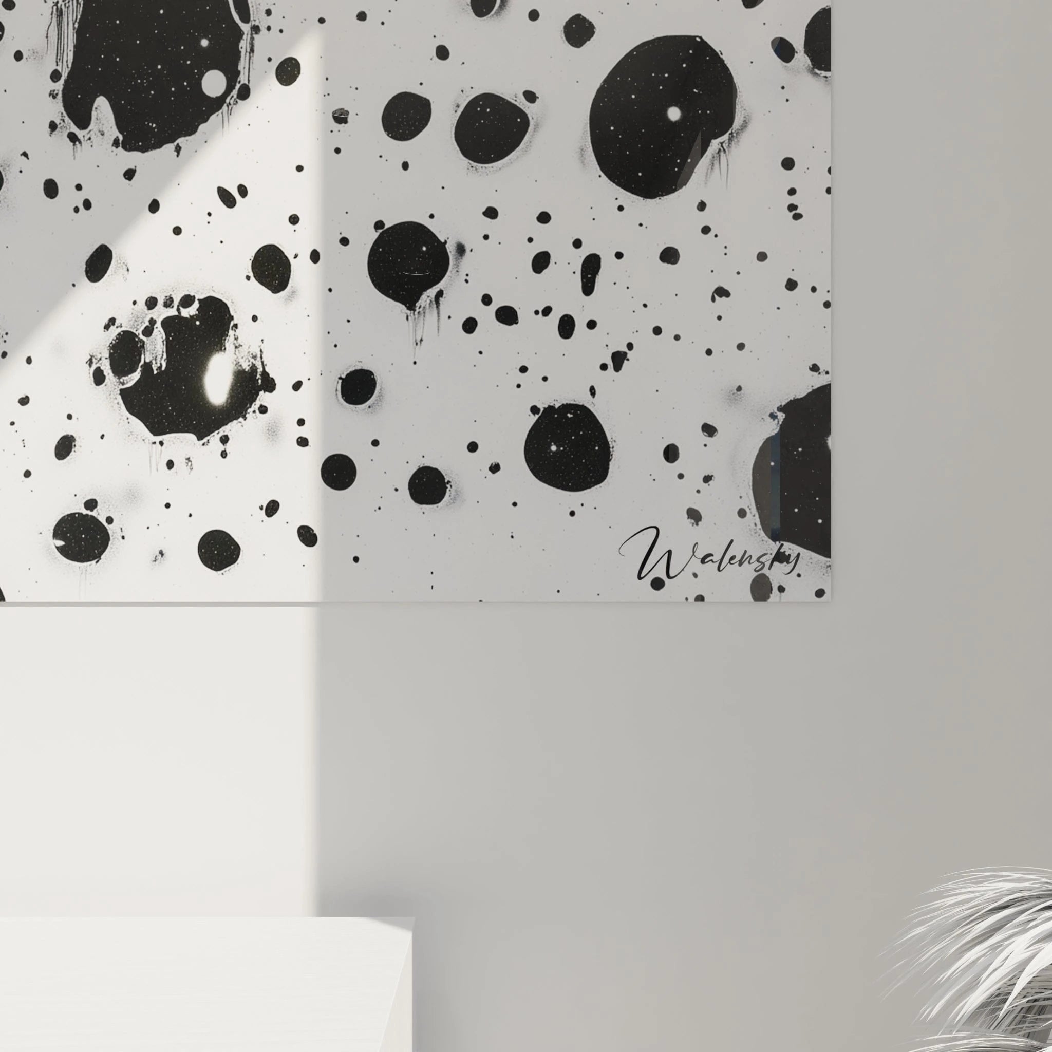 Tableau tacheté noir et blanc de Walensky avec des éclaboussures artistiques modernes