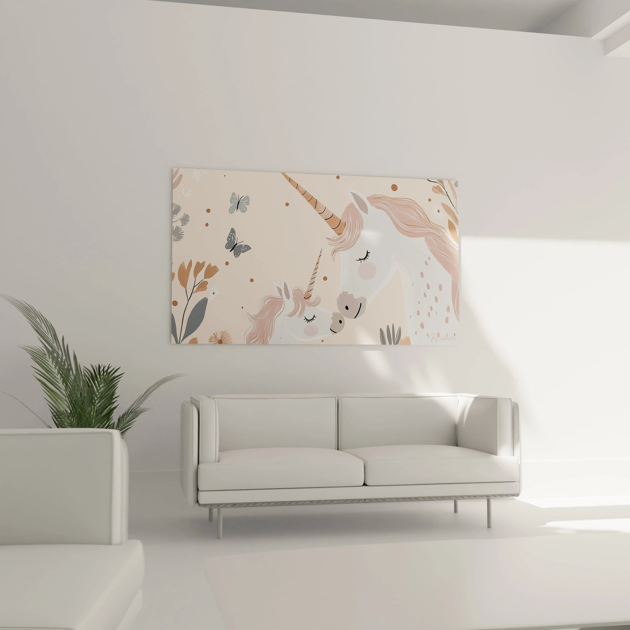 Un tableau enfant mettant en scĂšne des licornes blanches aux cornes rayĂ©es de brun, entourĂ©es dâĂ©lĂ©ments floraux et de papillons, avec des teintes dominantes de rose, beige et or rose sur fond clair.