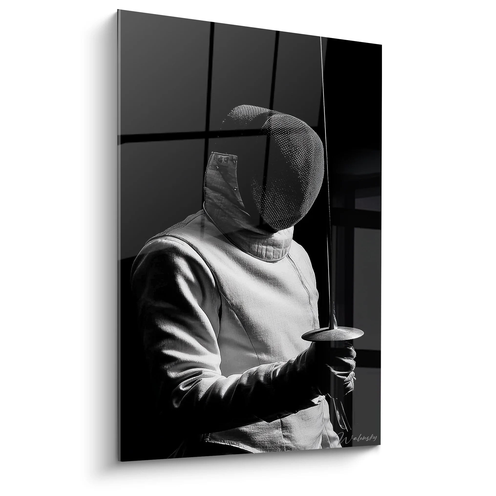 Tableau escrime noir et blanc montrant un tireur en tenue complète avec masque et épée en position de garde