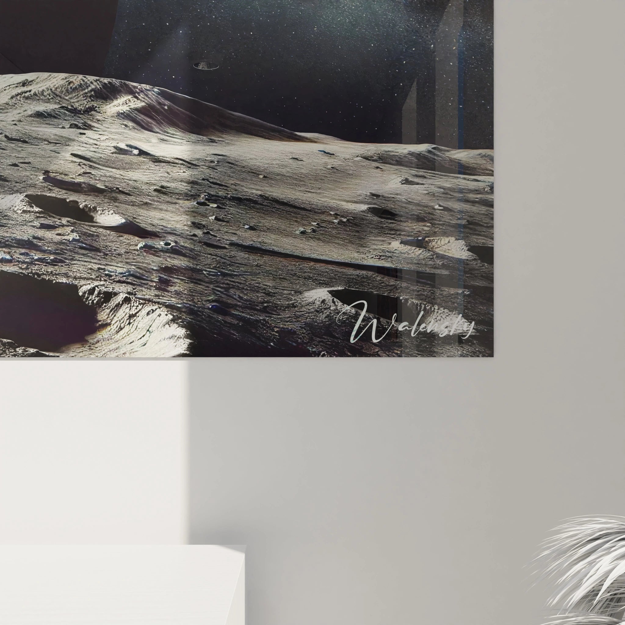 Explorez les details subtils de ce tableau espace en gros plan. Chaque nuance de bleu et de gris capte lessence de lunivers et donne vie a une vision cosmique unique.