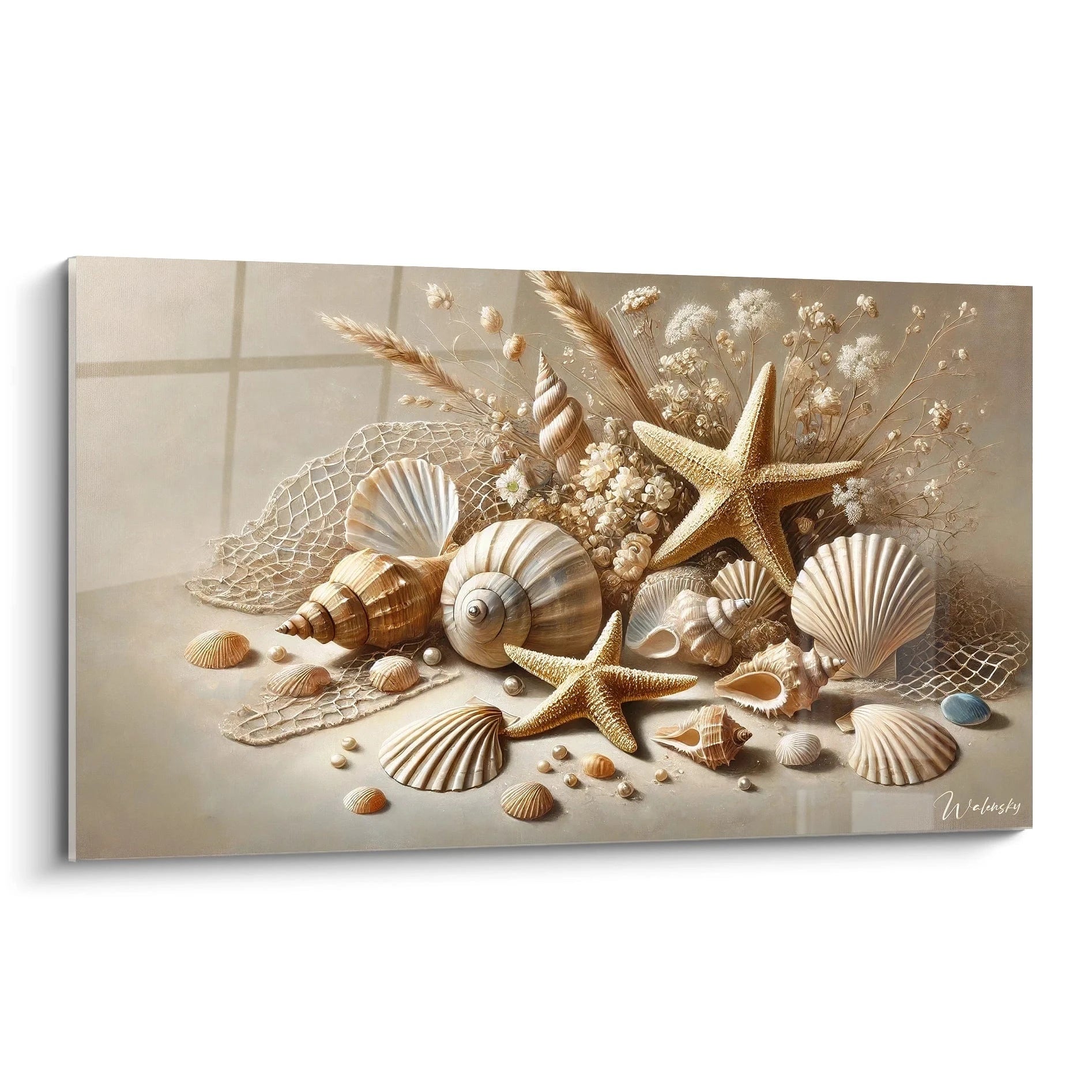 Tableau Coquillage : Vue de biais, ce tableau capture la beauté d'une plage désertée. Chaque coquillage raconte l'histoire des marées et des vents, apportant une touche poétique et nostalgique.