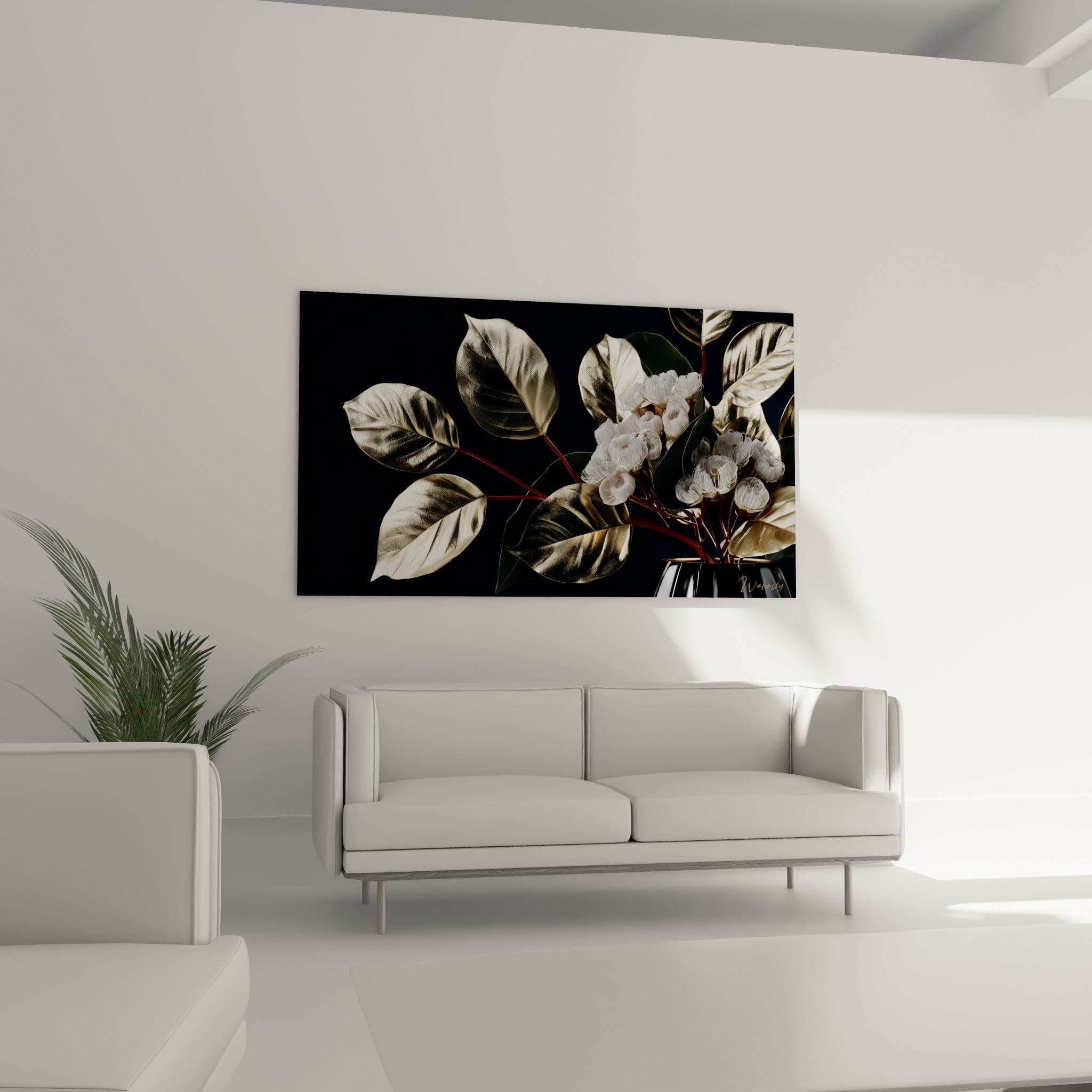 Bouquet d'Eucalyptus doré et blanc au-dessus d'un canapé dans un salon lumineux