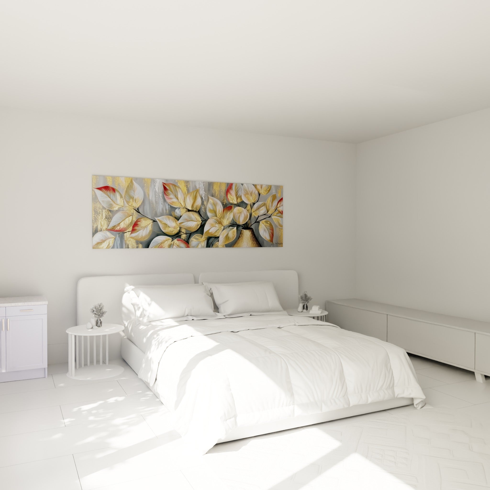 Feuillage Eucalyptus doré et rouge éclatant accroché au-dessus d'un lit dans une chambre claire