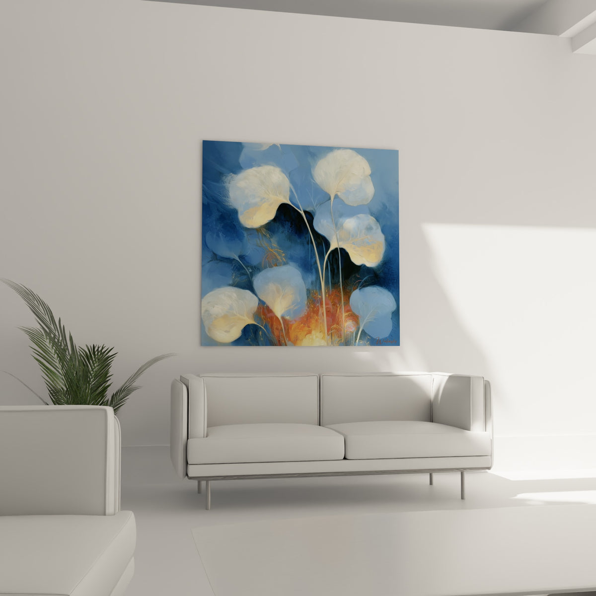 Lueur orange et feuillage bleuté du tableau Eucalyptus au-dessus d'un canapé dans un salon lumineux