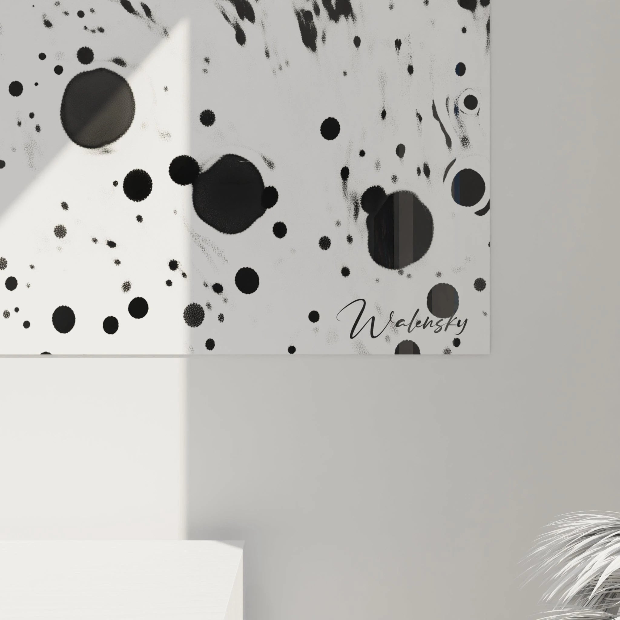 Tableau tacheté noir et blanc de Walensky avec des cercles variés pour décoration moderne