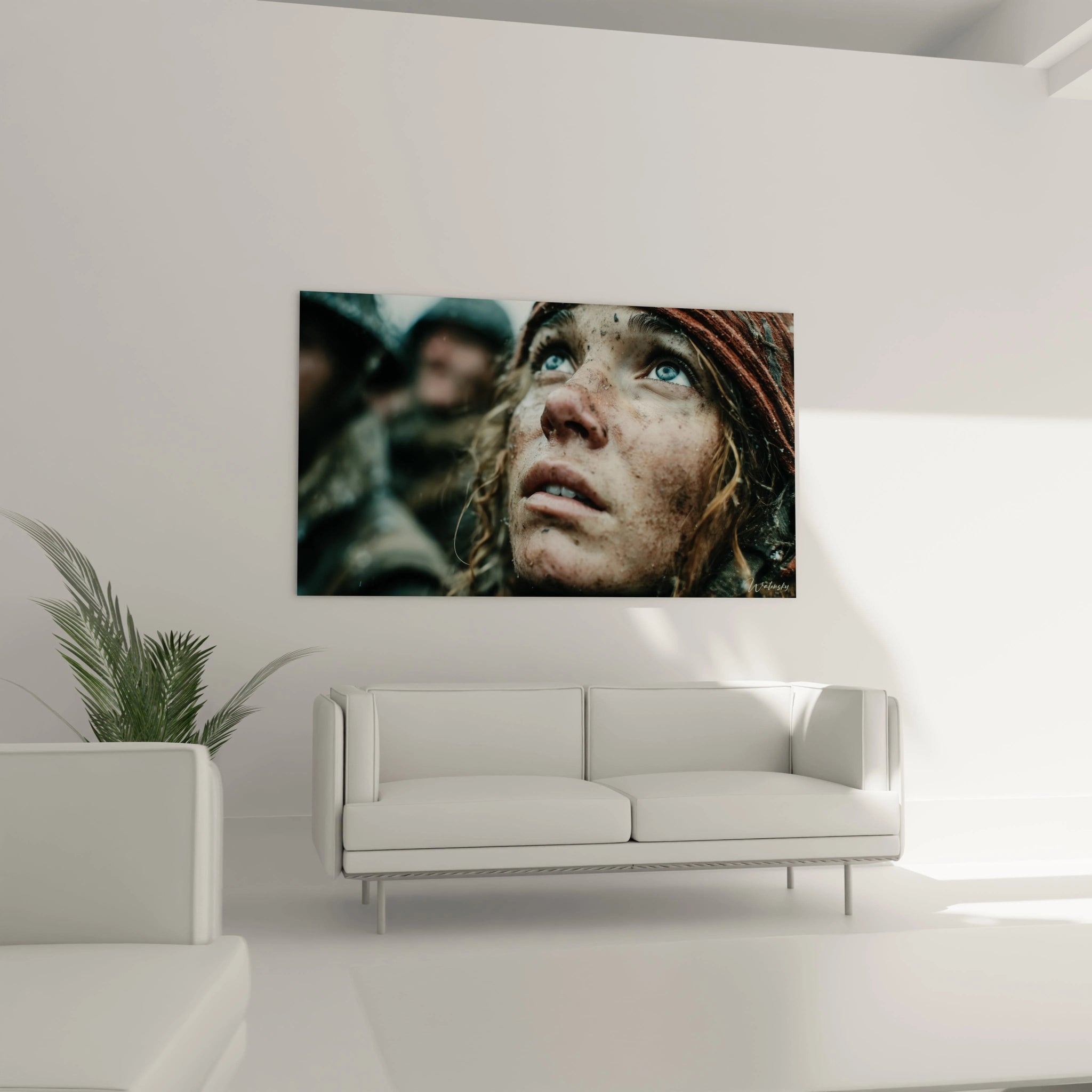 tableau femme Première Guerre mondiale Walensky accroché au dessus d un canapé visage sali yeux bleus et soldats flous