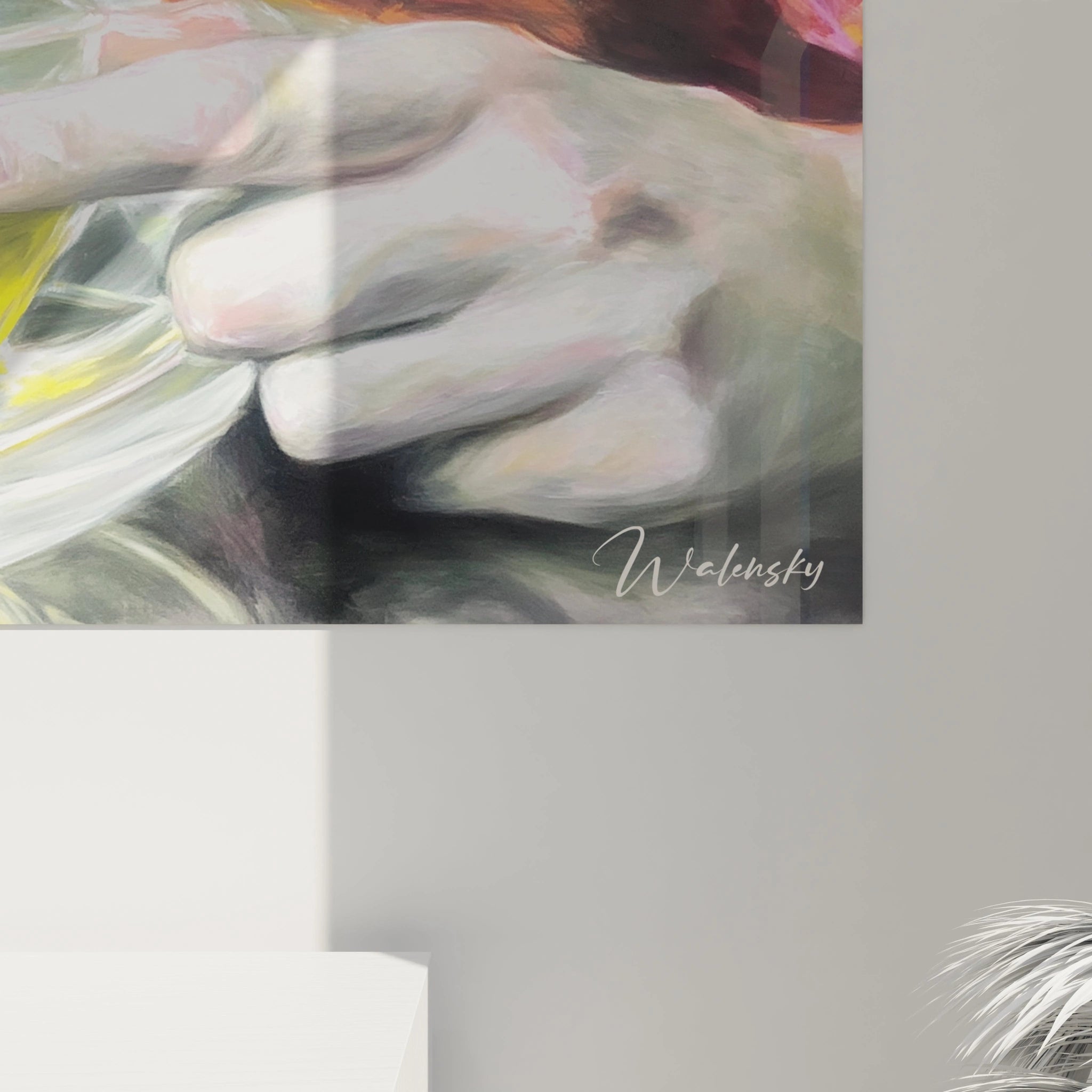 Tableau mural Walensky gros plan peinture main et corps féminin signé Walensky, tableau hyperréalisme femme décoration murale