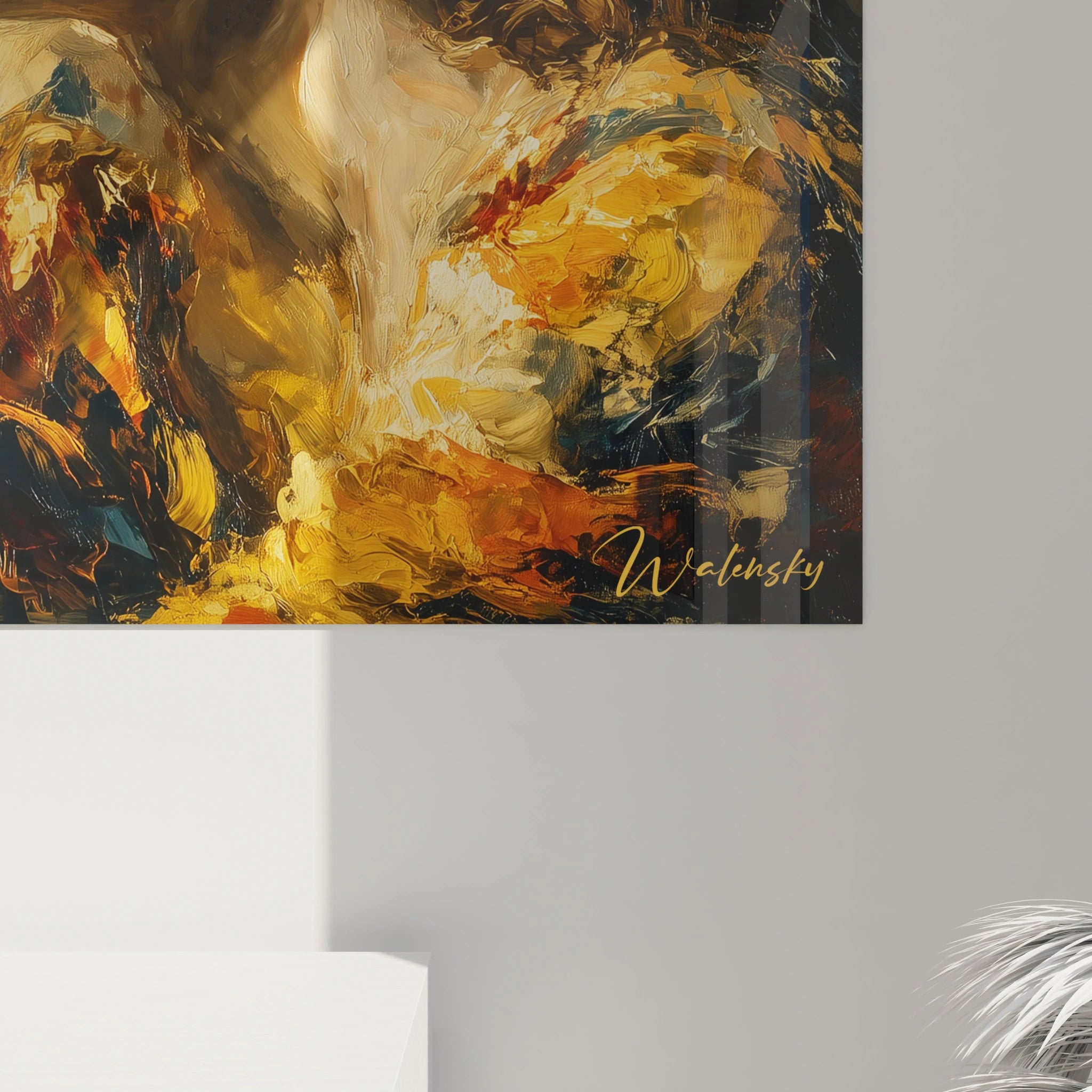 Tableau mural Walensky abstrait tons or et jaune avec silhouette féminine et détail rouge tableau femme lèvres écarlates signé