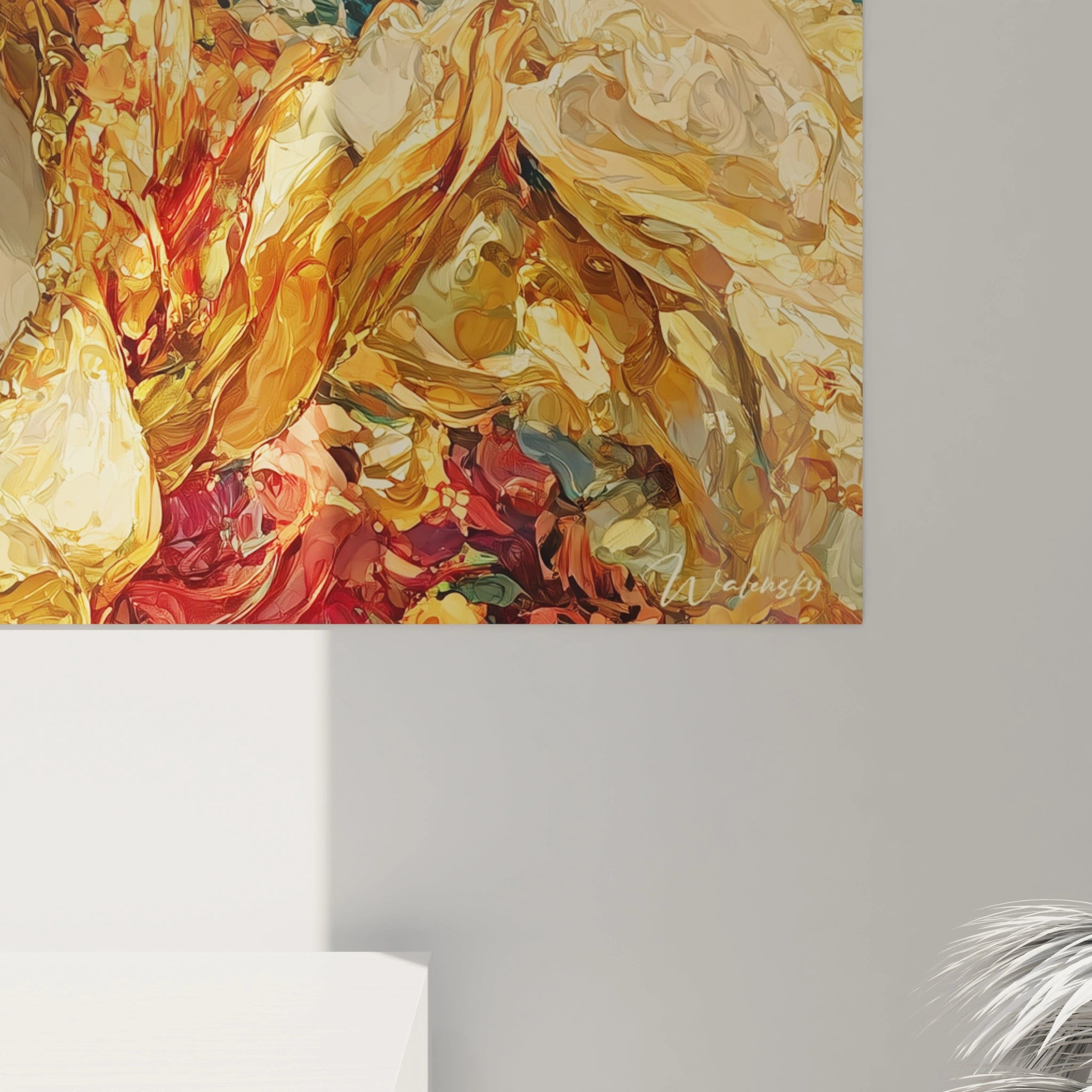 Tableau mural Walensky abstrait aux tons dorés, rouges et jaunes avec signature, tableau femme renaissance italienne.