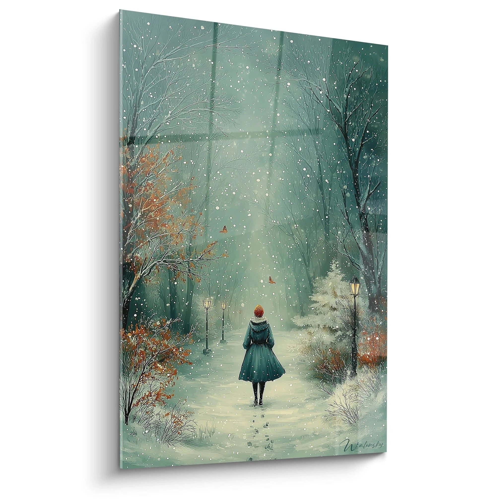 Tableau mural Walensky d une femme se promenant dans une forêt enneigée au soir avec lampadaires tableau femme voyage intérieur