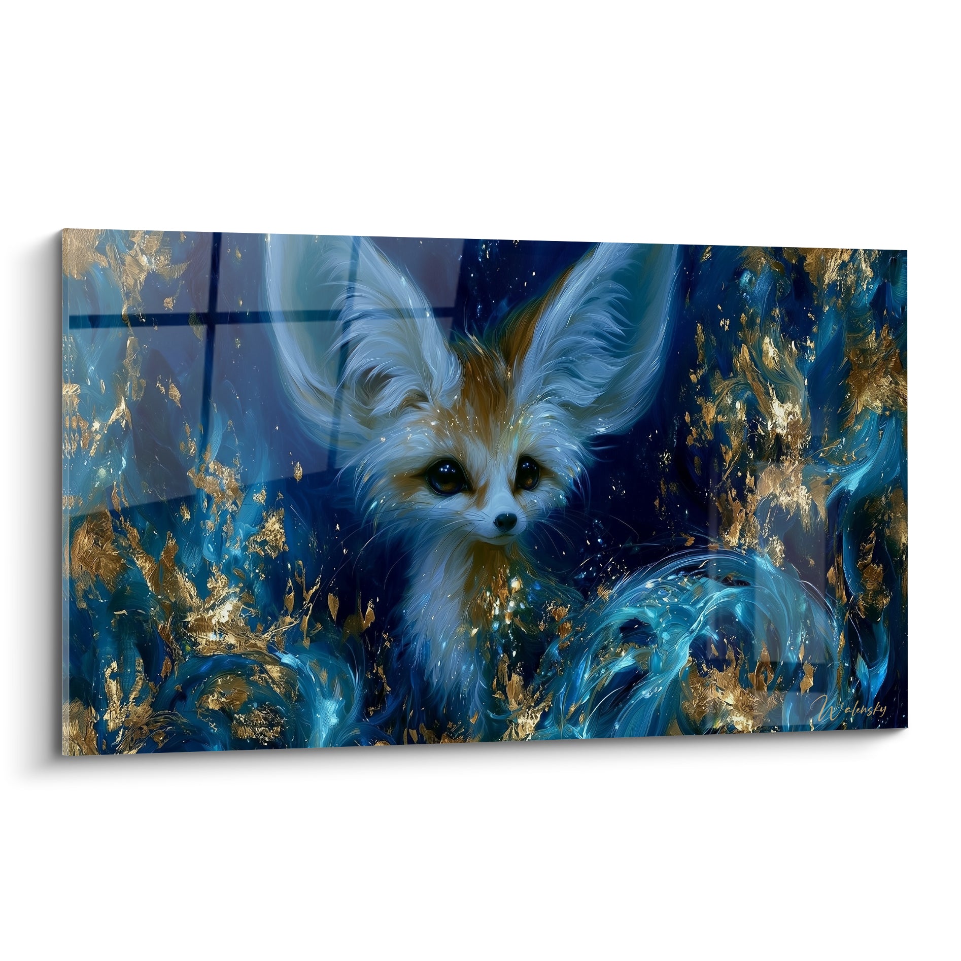 Fennec bleu et doré au regard perçant, mèches tourbillonnantes, œuvre picturale onirique