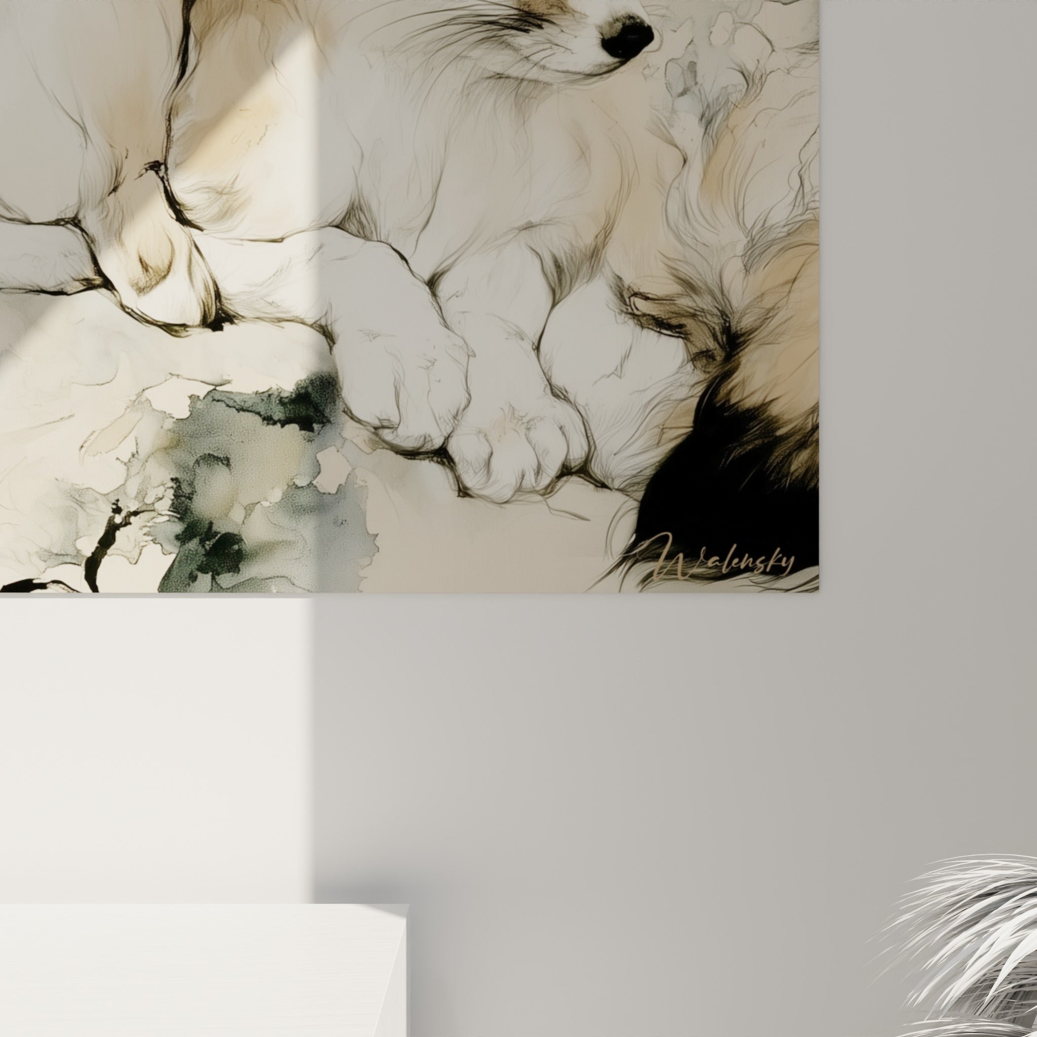 Détail du pelage fennec en aquarelle beige, coulures anthracite et grain de l'encre visible de près