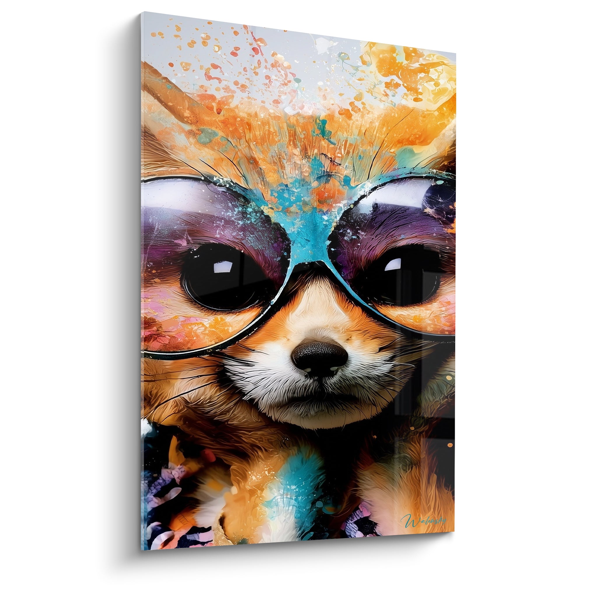 Fennec en gros plan portant d'immenses lunettes, pelage orange, éclats turquoise et violets