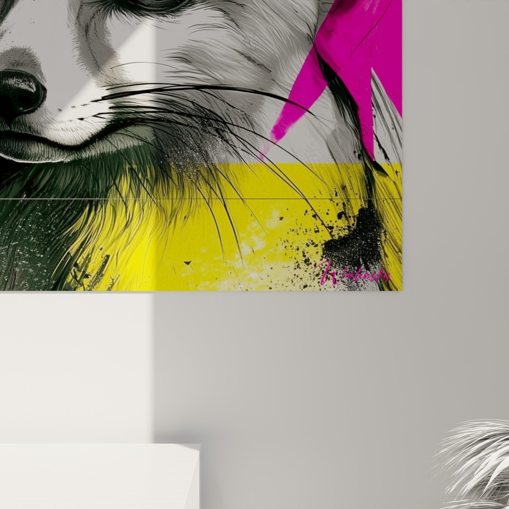 Détail des empâtements sur le pelage du fennec, grain visible entre le noir profond et le jaune fluo éclatant