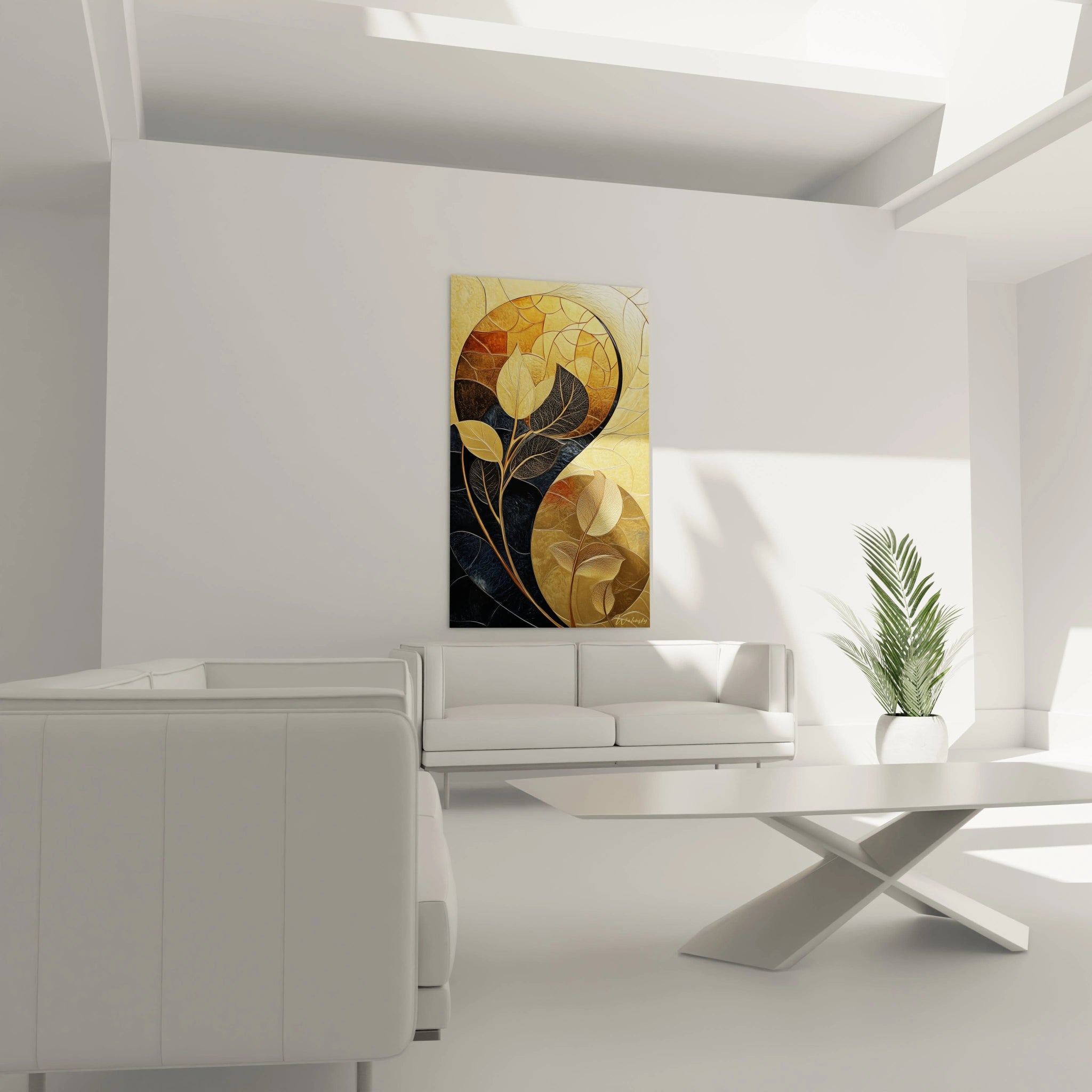 Tableau africain mural Walensky avec motifs floraux dorés accroché dans un salon moderne blanc