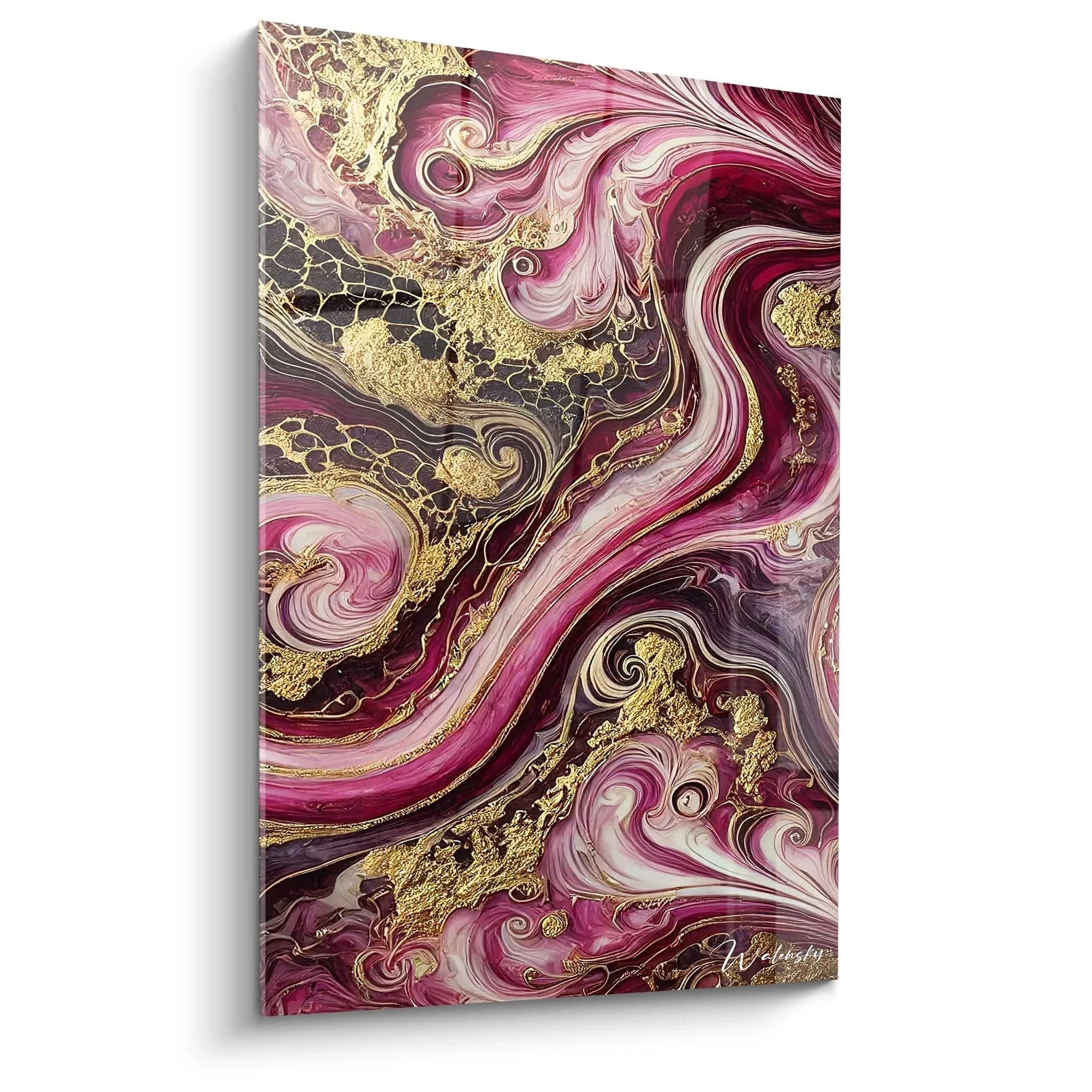 Vue de biais du tableau style epoxy, avec des courbes fluides et des teintes pourpres vibrantes. Les éclats dorés apportent une touche de luxe et une profondeur visuelle unique.