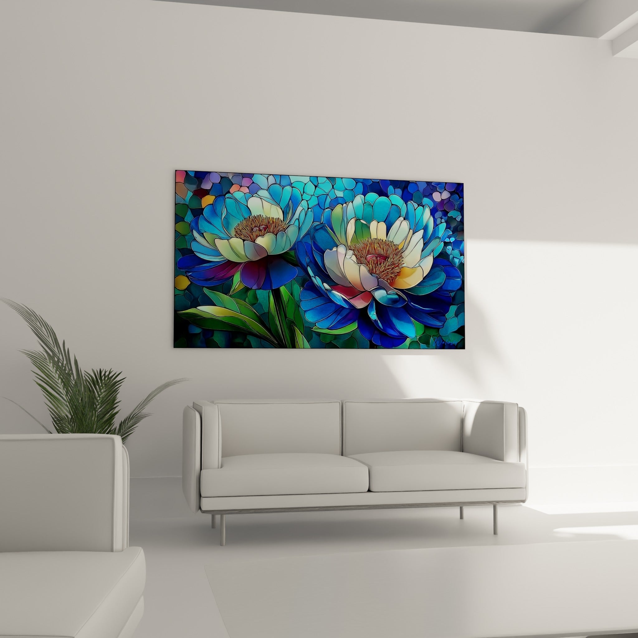 Pivoines bleu turquoise et doré au-dessus d'un canapé dans un salon lumineux