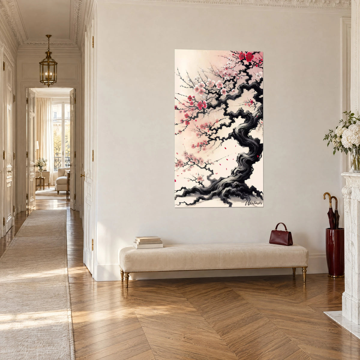 Tableau branches de cerisier japonais, pétales rose pâle et carmin sur fond crème, vue de trois-quarts, couloir haussmannien