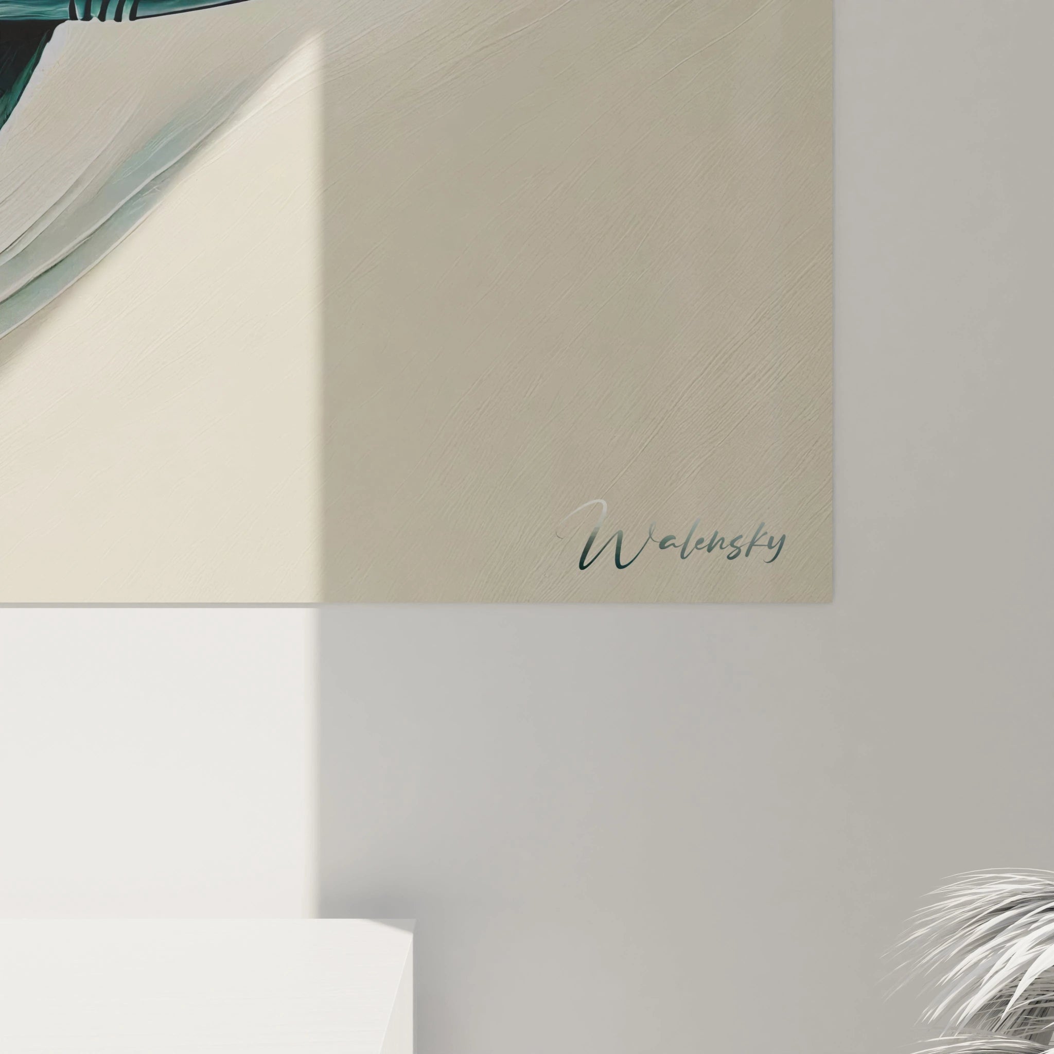 détail du tableau requin révélant des textures et des reflets dorés qui illuminent la scène alliant nuances de bleu et touches luxueuses pour un effet futuriste et épuré