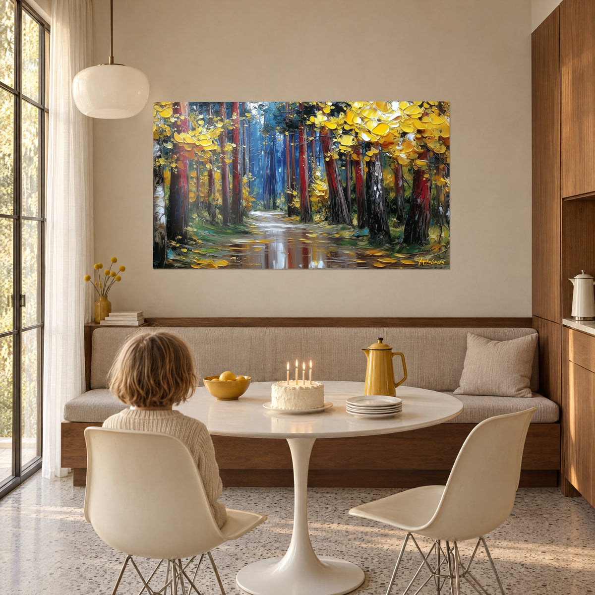 Πίνακας φλογερό δάσος, λαμπερή βουτυρένια κόμη και πορφυρά κορμοί με σπάτουλα, κρεμασμένος σε γωνία τραπεζαρίας με παράθυρο