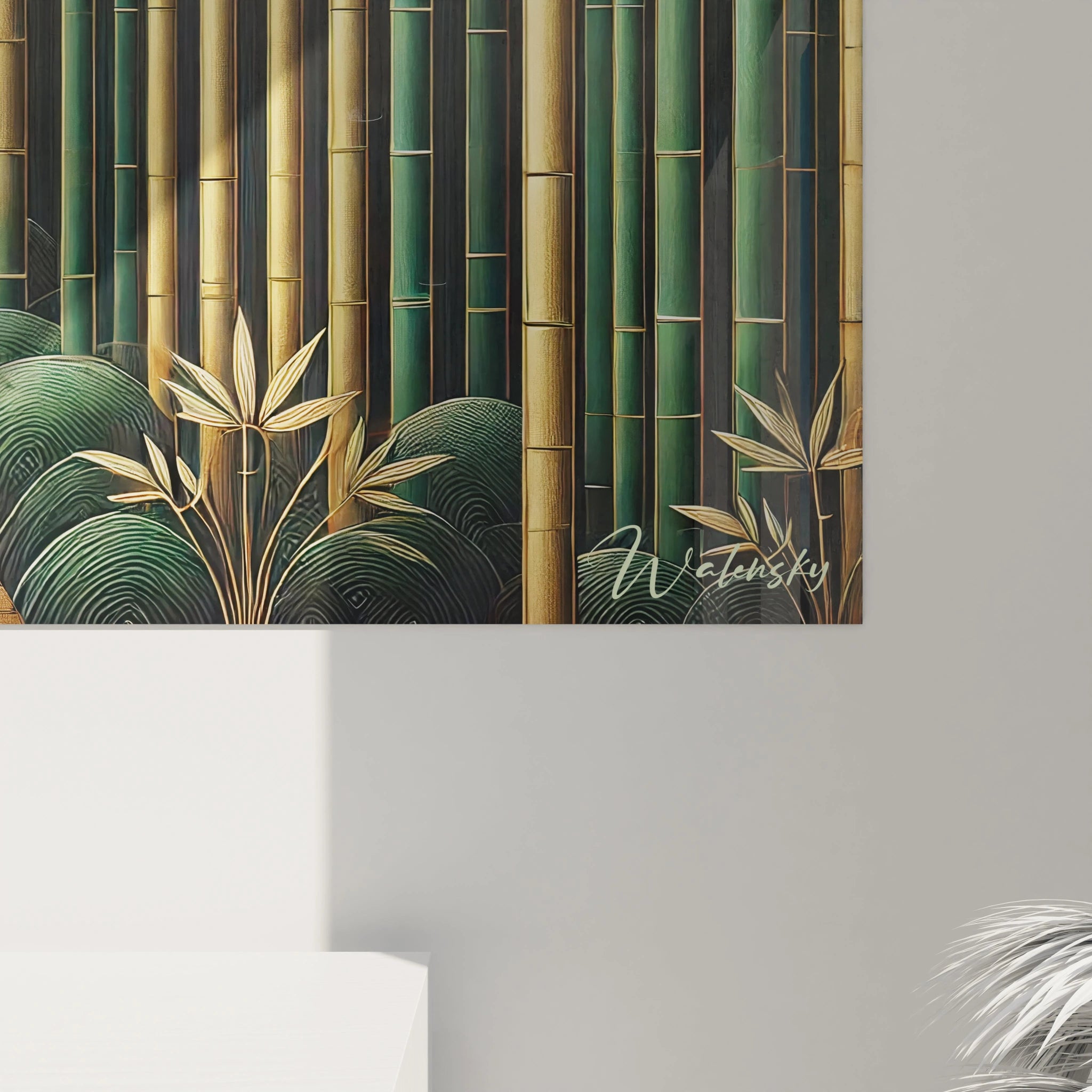 Une vue rapprochee de ce tableau bambou revele ses details dorees et verts profonds, evoquant la force tranquille et l harmonie des forets zen japonaises.