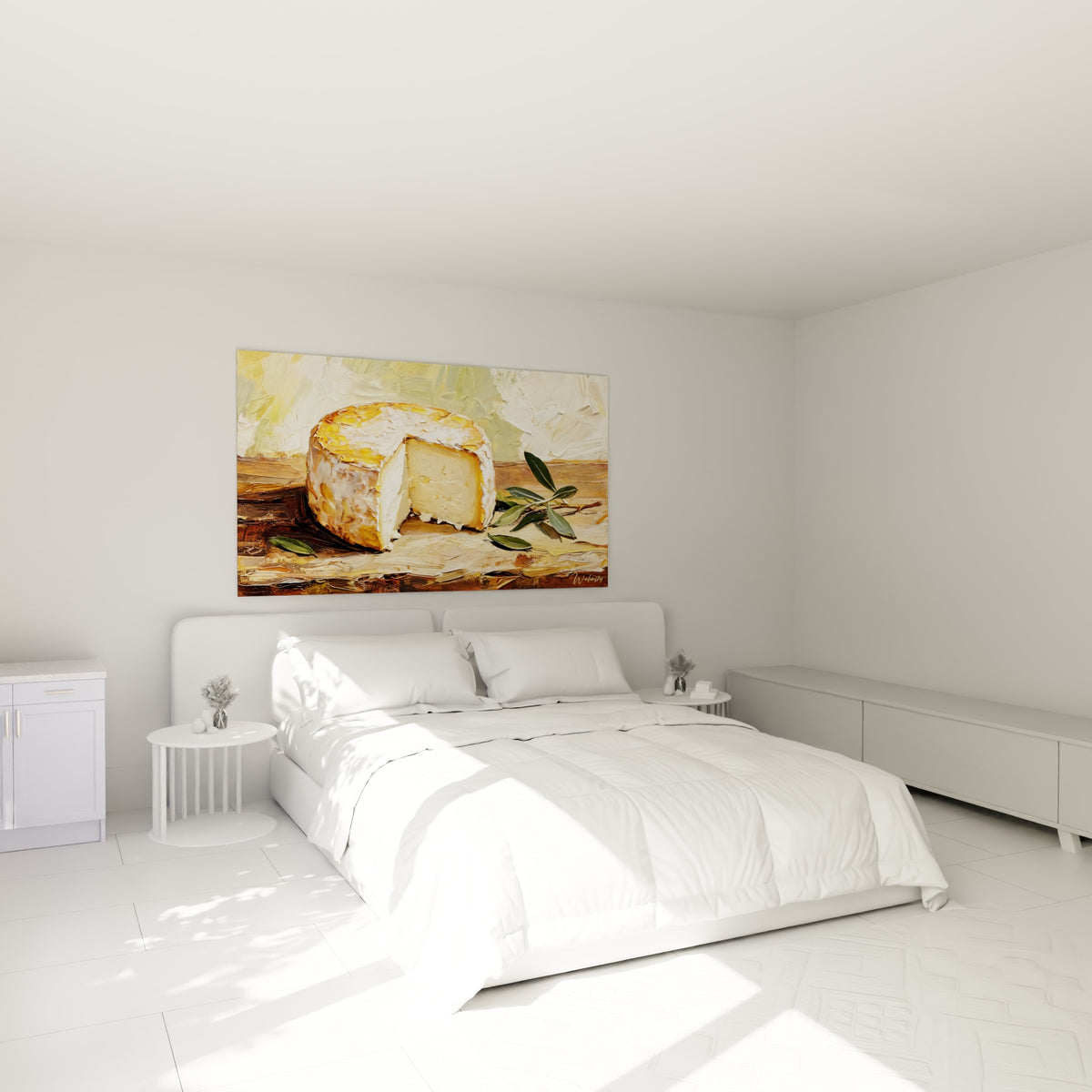 Fromage crémeux à croûte fleurie ocre et blanche, accroché au-dessus d'un lit dans une chambre claire