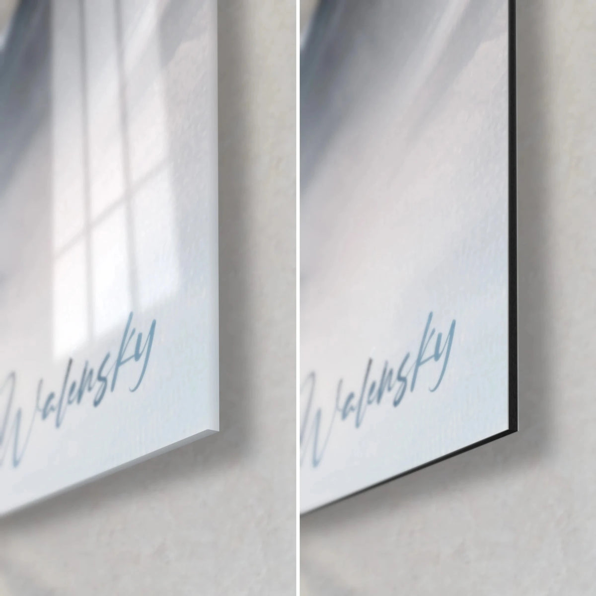 Tableau sommets glacés en peinture, coin bas droit : verre brillant à reflets, Dibond mat gris, tranche noire, signature bleue