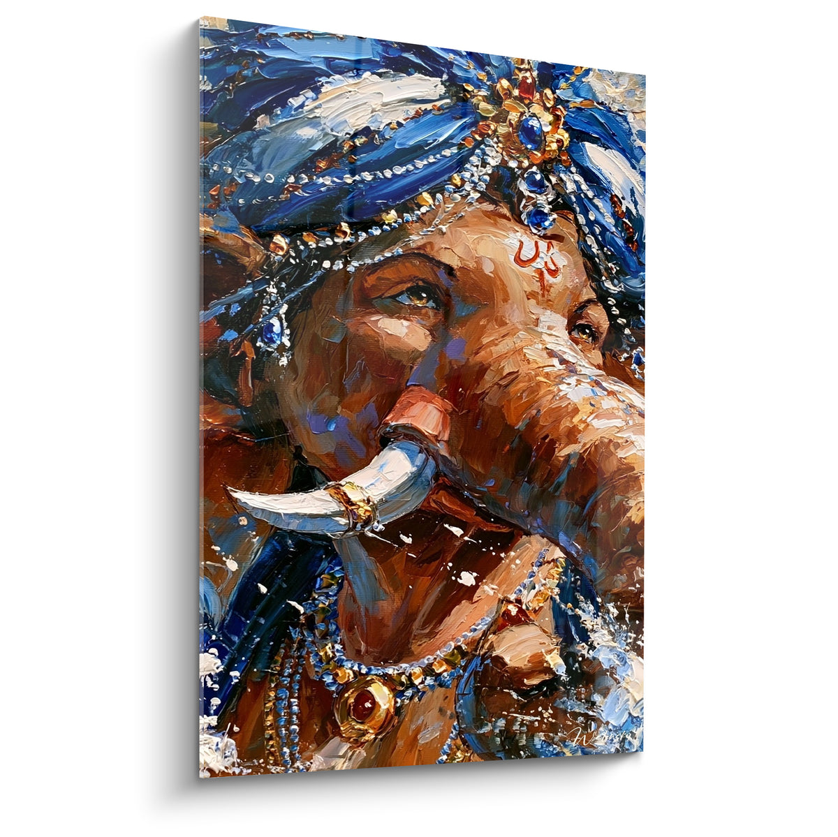 Ganesh au visage brun paré d'un turban bleu marine et de bijoux dorés, empâtements épais