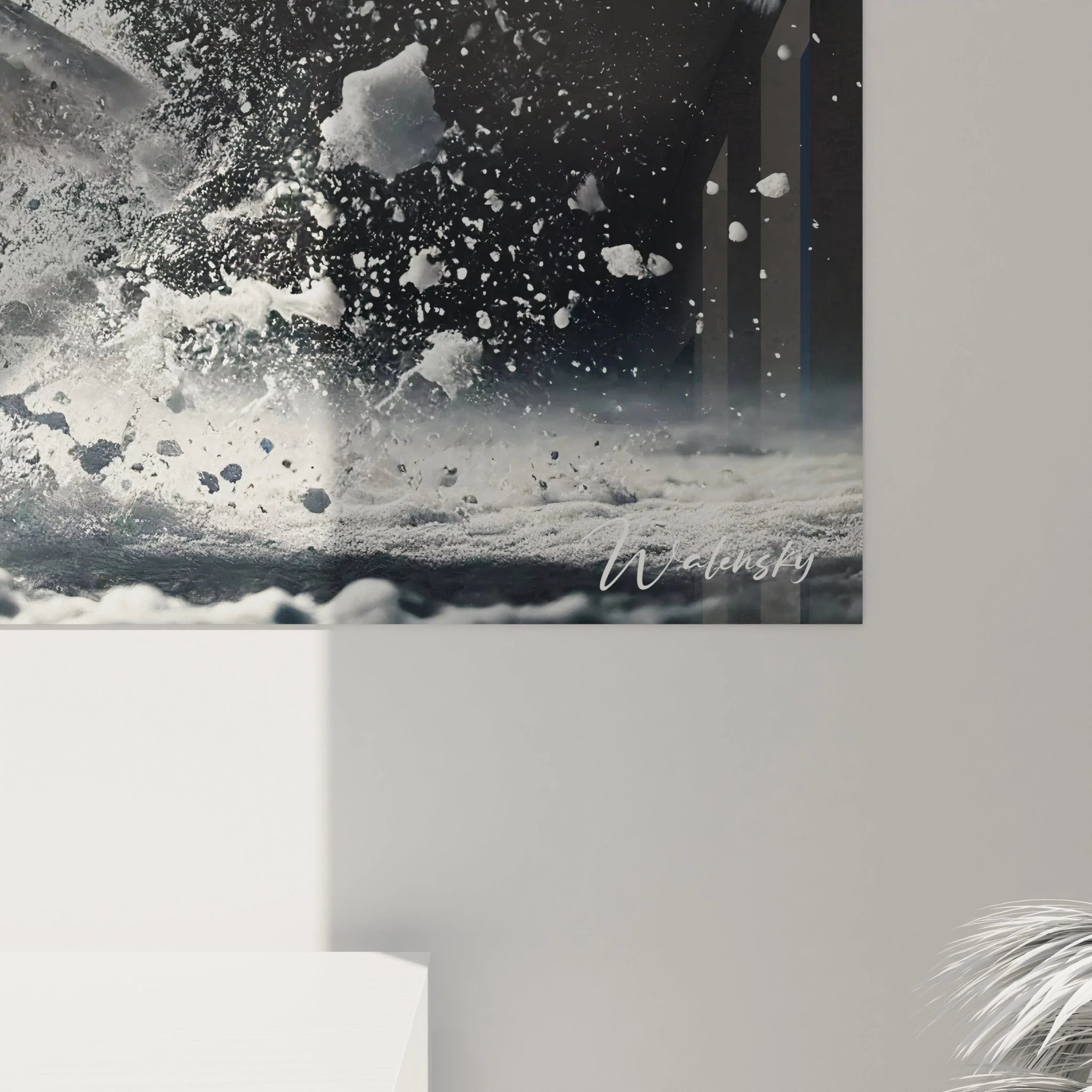 Gros plan sur ce tableau chouette montrant la precision des details et la finesse du plumage. Une representation puissante et elegante qui ajoute une touche unique a votre interieur.