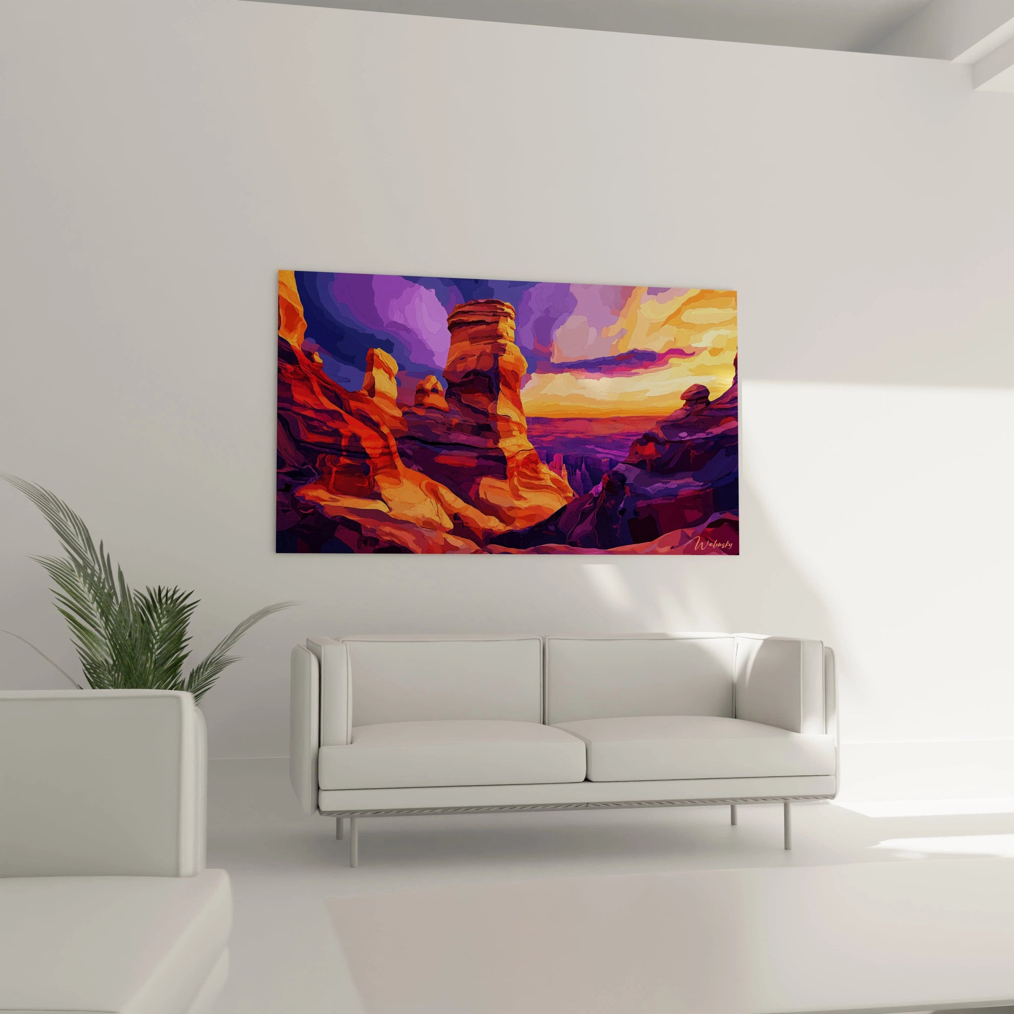 Un tableau canyon rocheux illustrant des colonnes de pierre érodées aux teintes flamboyantes d'orange et de rouge. Le jeu de lumière crée un contraste saisissant entre les surfaces éclairées et les creux violacés, sous un ciel aux dégradés spectaculaires du violet à l'or.