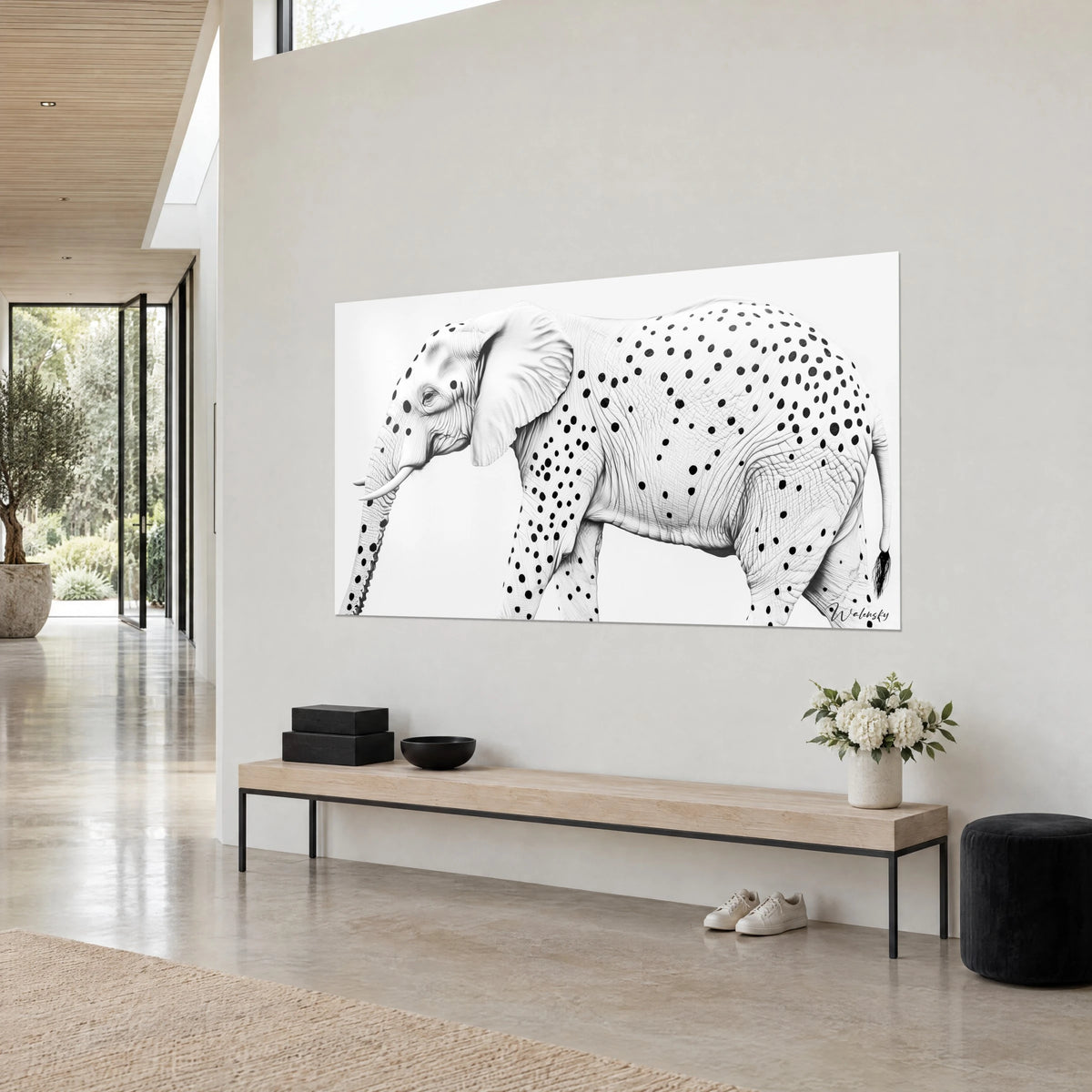 Πίνακας πάχυδερμο σχεδιασμένο με μολύβι, λευκό ρυτιδιασμένο δέρμα με μαύρες κηλίδες, τρία τέταρτα όψη πάνω από ένα ξύλινο παγκάκι από ανοιχτόχρωμο ξύλο