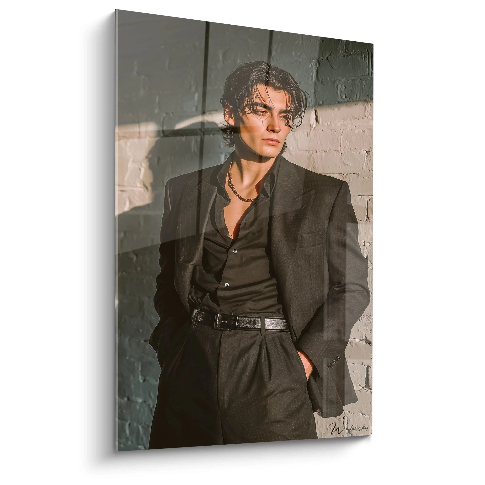 Tableau mural gentleman moderne de Walensky avec un homme en costume noir dans un cadre artistique
