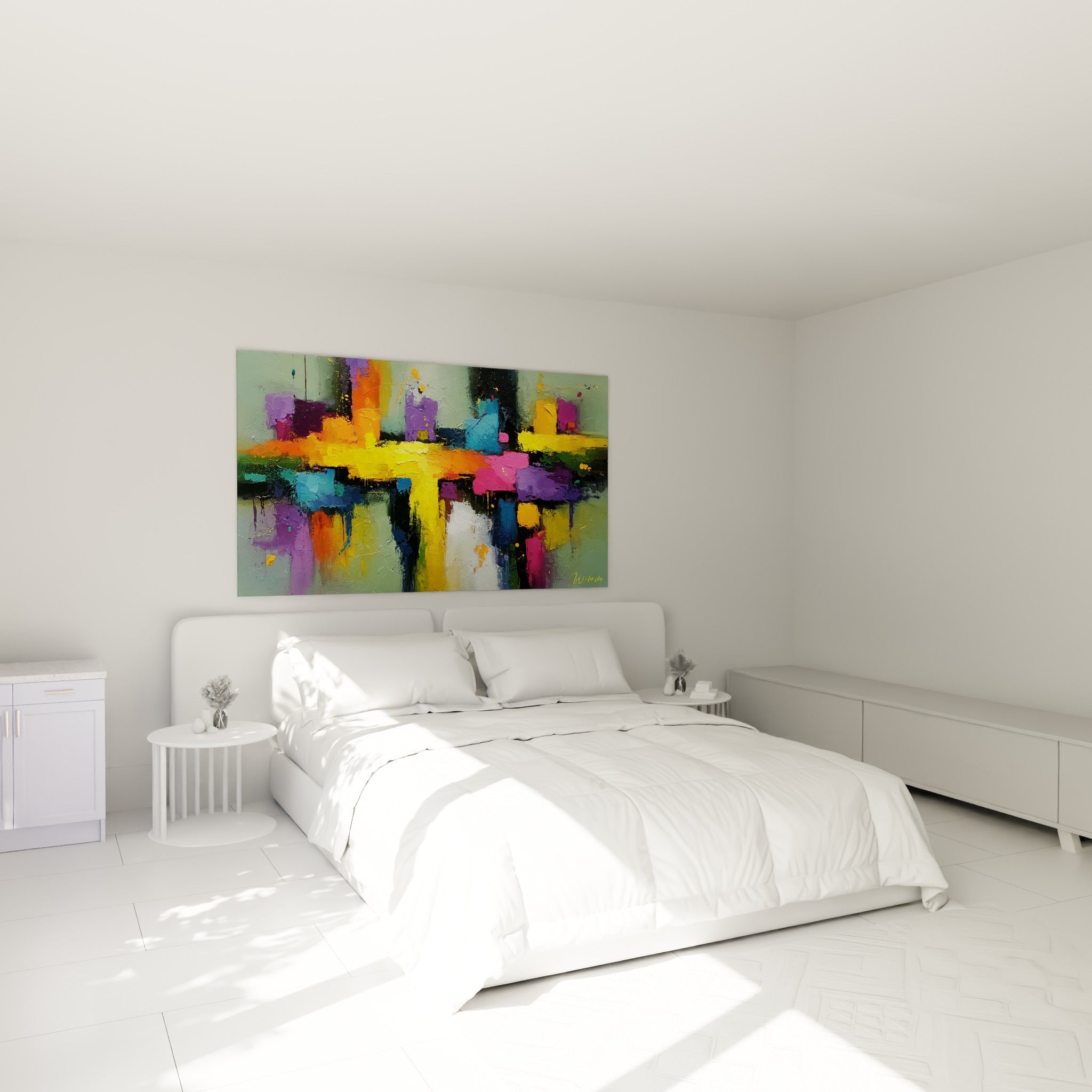 Composition jaune vif et rose fuchsia du tableau géométrique abstrait au-dessus d'un lit dans une chambre claire
