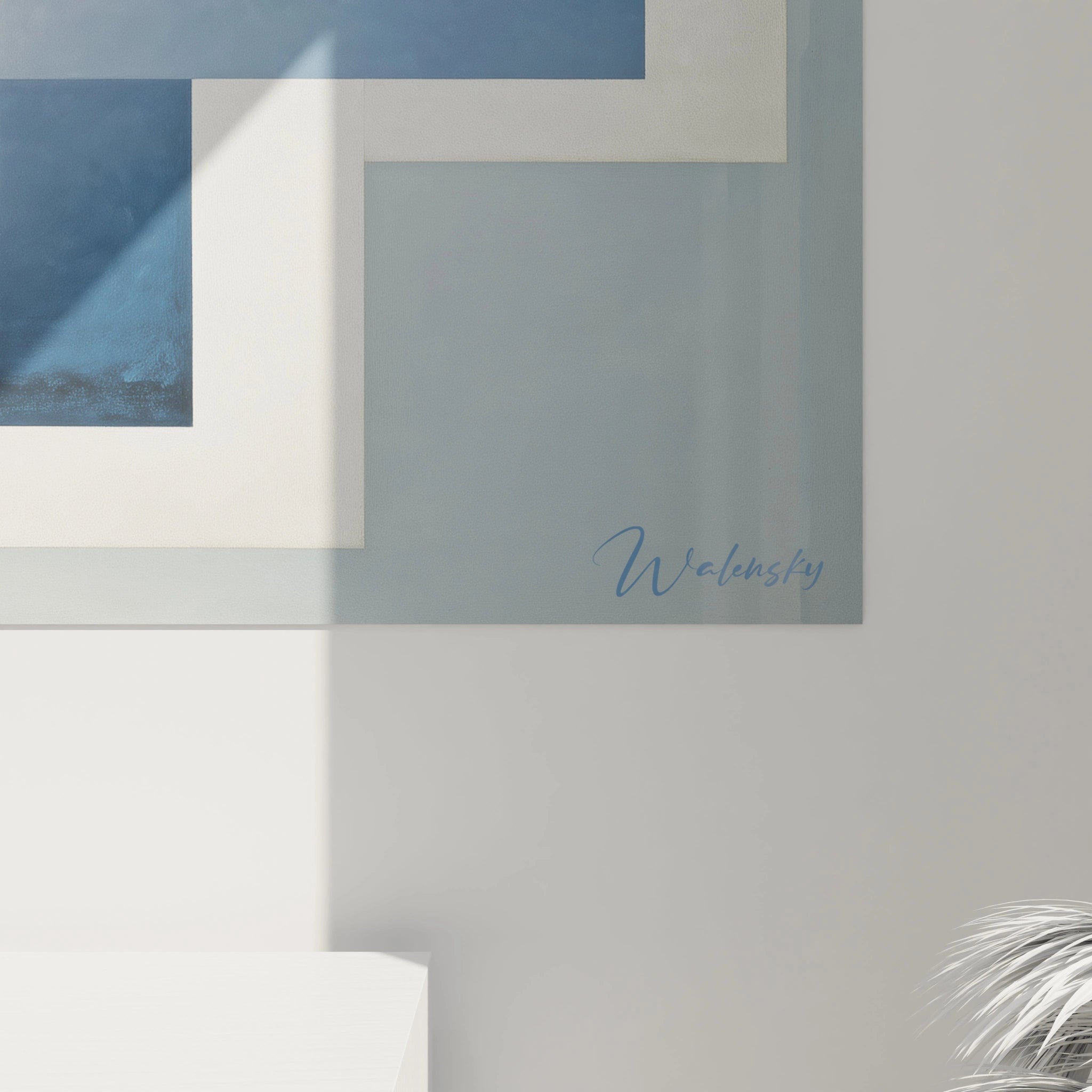tableau géométrique constructivisme Walensky, peinture murale bleue et blanche minimaliste, signature visible