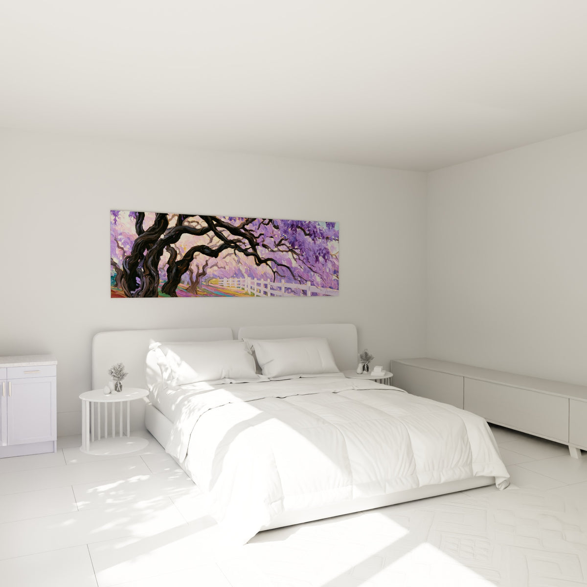 Glycine violette et pastel domine cette toile, accrochée au-dessus d'un lit dans une chambre claire