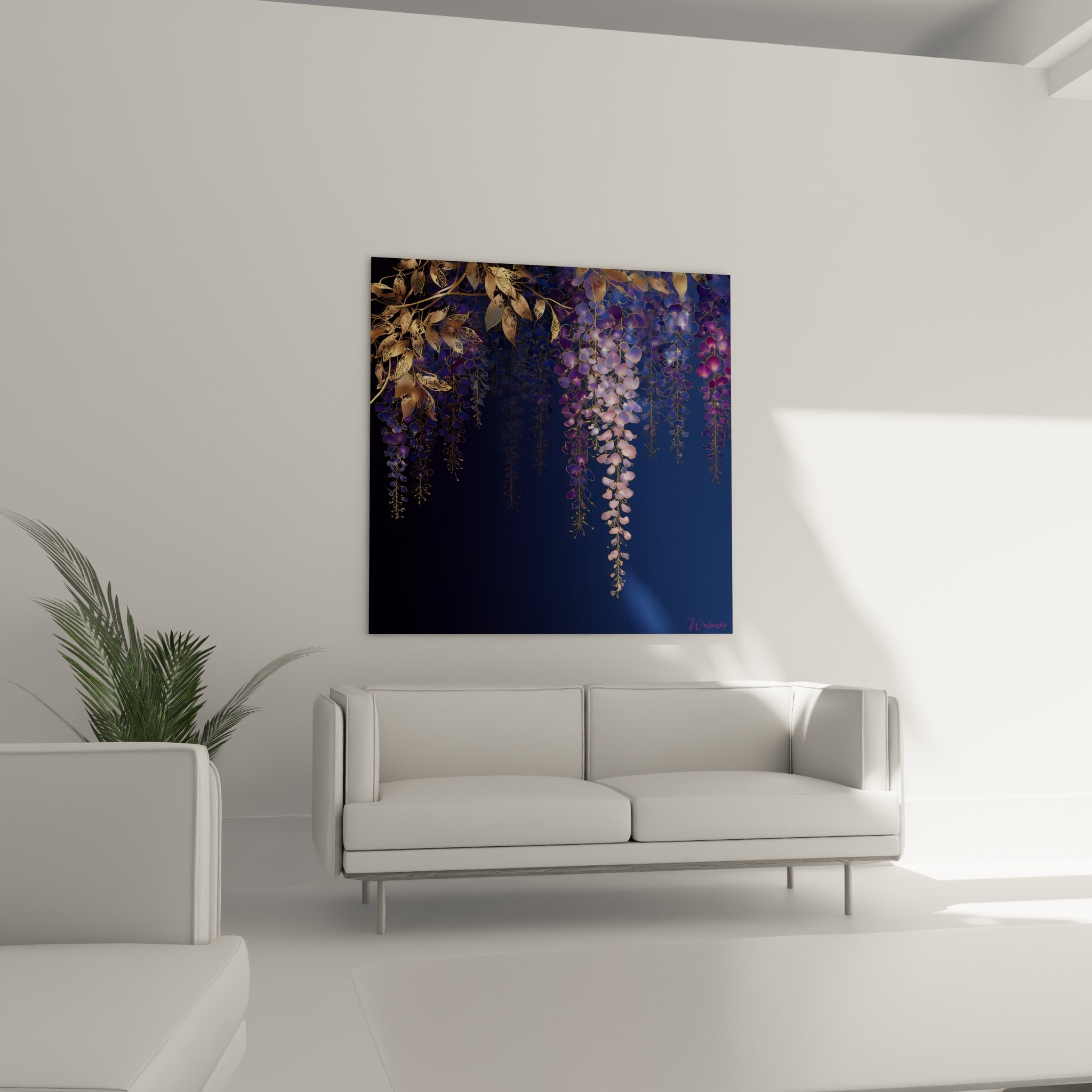 Fleurs de glycine bleu nuit et pourpre déployées, au-dessus d'un canapé dans un salon lumineux