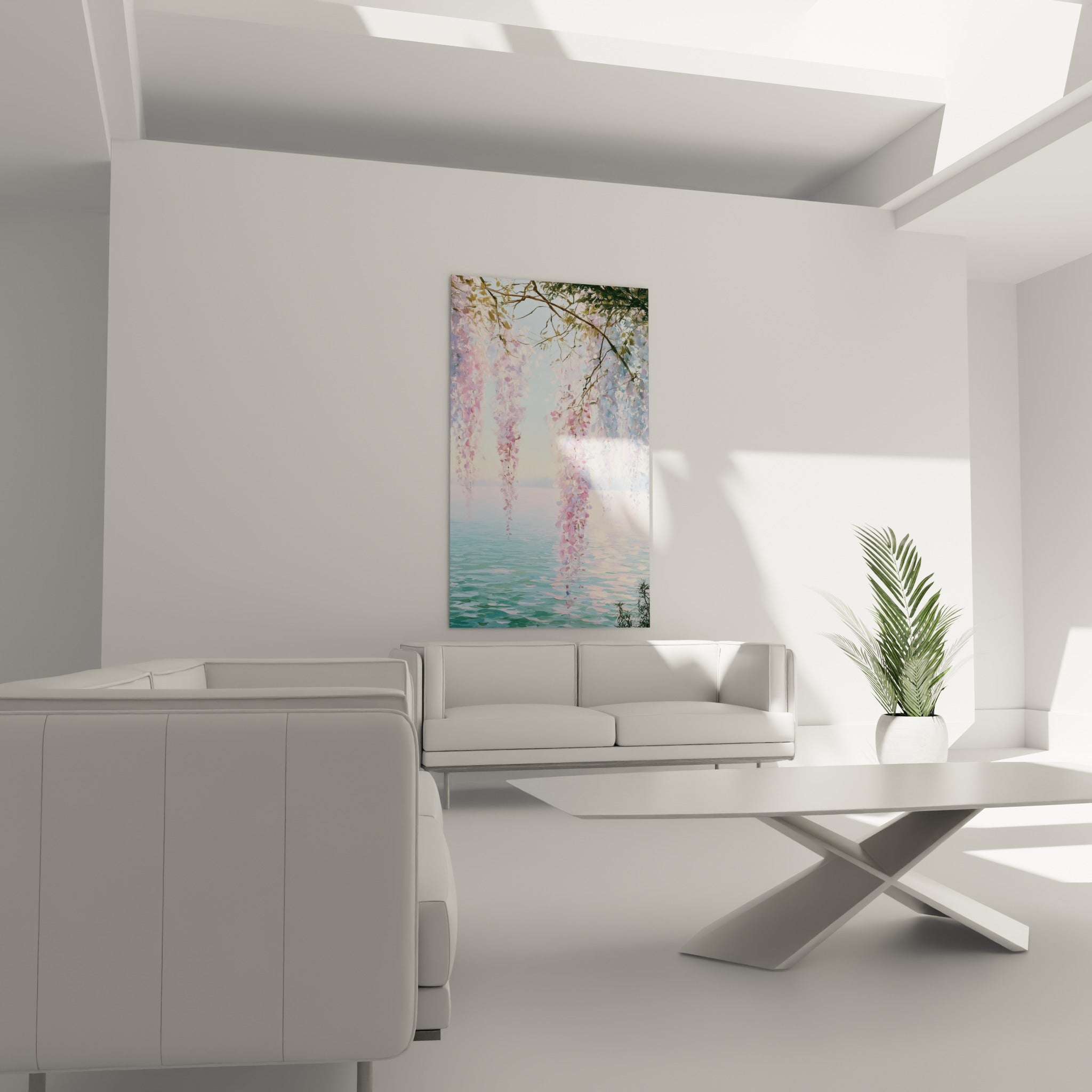 Fleurs de glycine lilas et rose suspendues au-dessus d'un canapé dans un salon lumineux