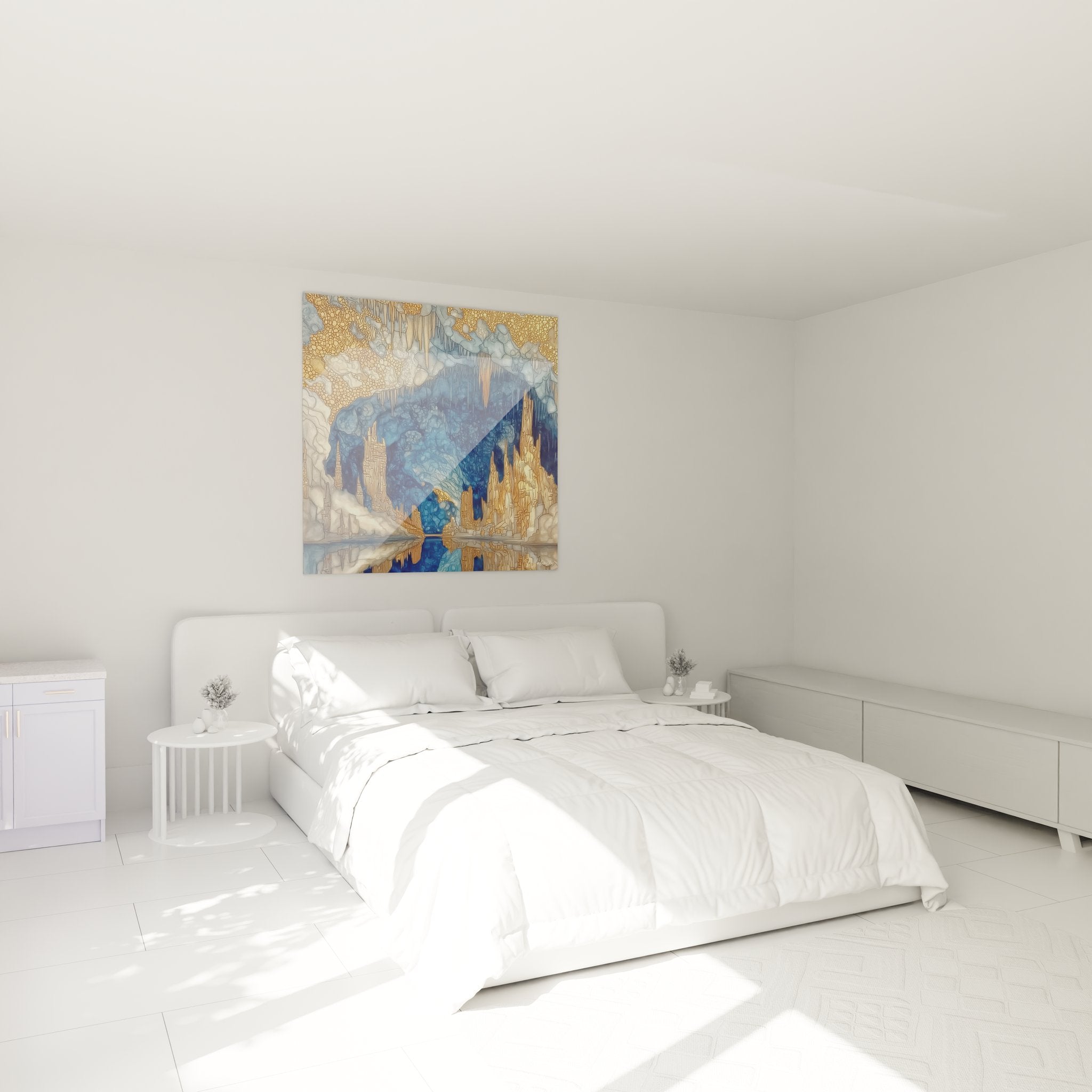 Tableau grotte bleue décoratif dans chambre moderne avec stalactites dorées ambiance relaxante