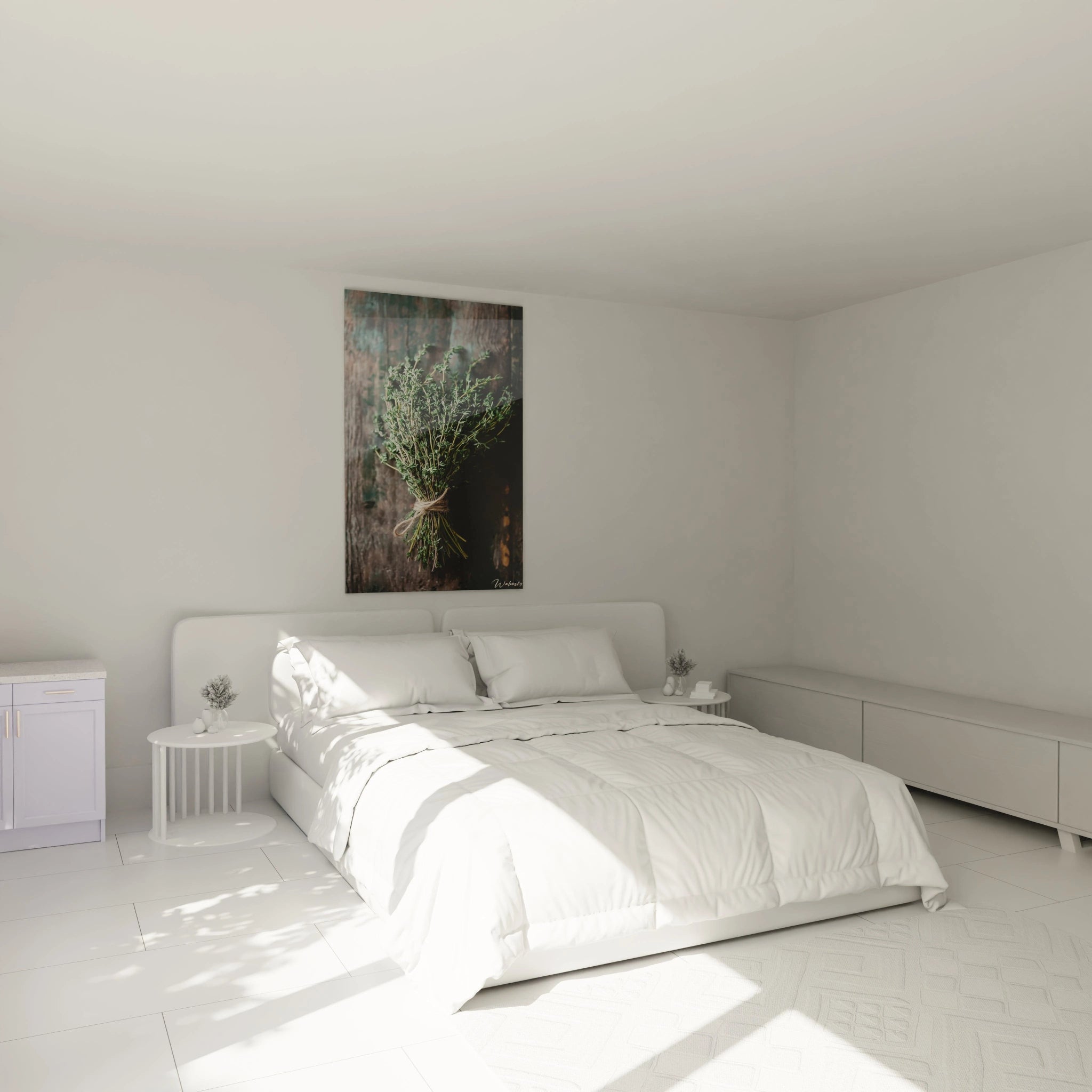 Un tableau herbes aromatiques illustrant un bouquet de thym attaché, disposé sur une surface en bois sombre. Les teintes vertes contrastent avec le fond brun marqué par des textures naturelles.