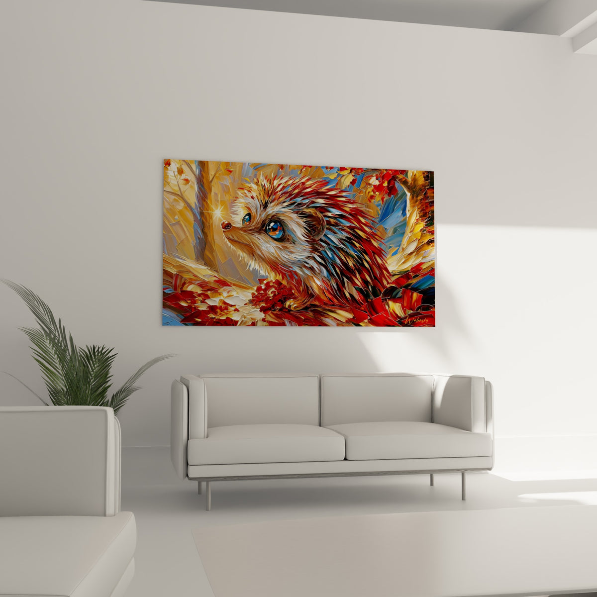 Hérisson flamboyant rouge et or, museau curieux, présenté au-dessus d'un canapé dans un salon lumineux