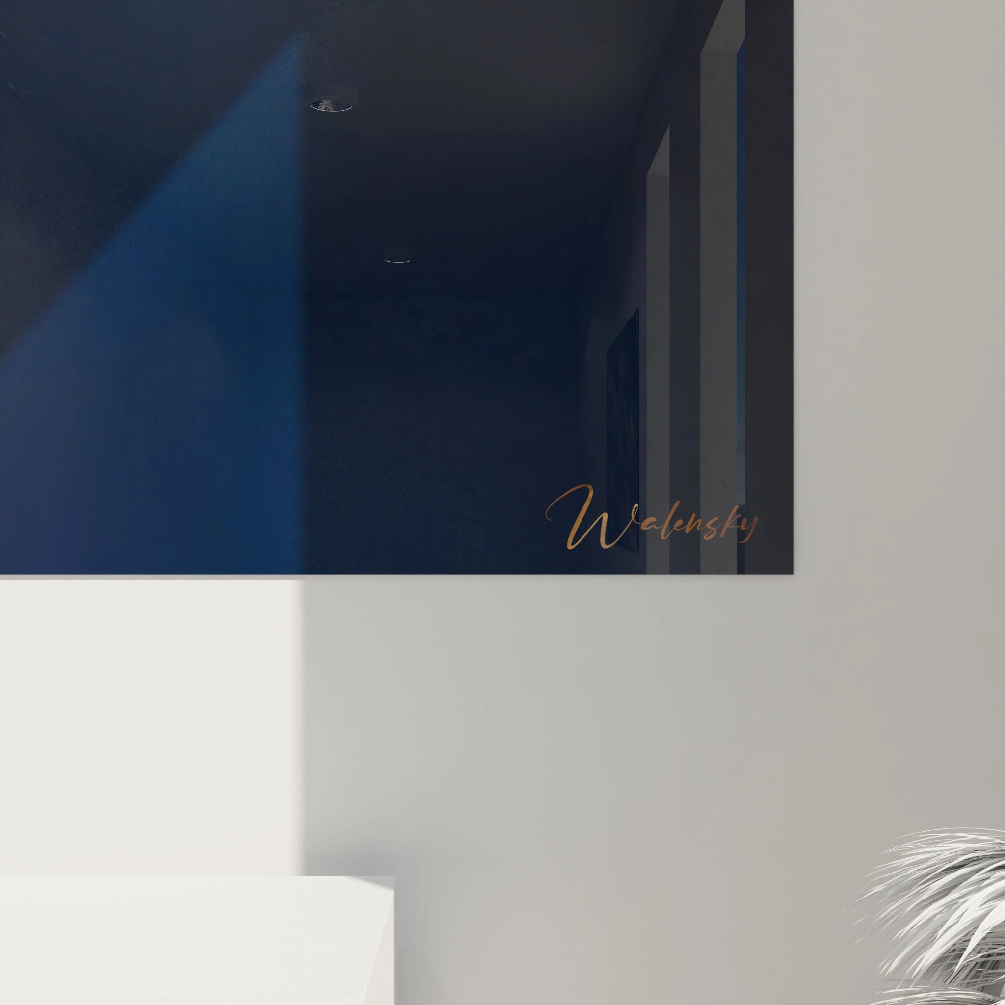 Tableau hibou moderne de Walensky, offrant une touche artistique dans un décor intérieur élégant.