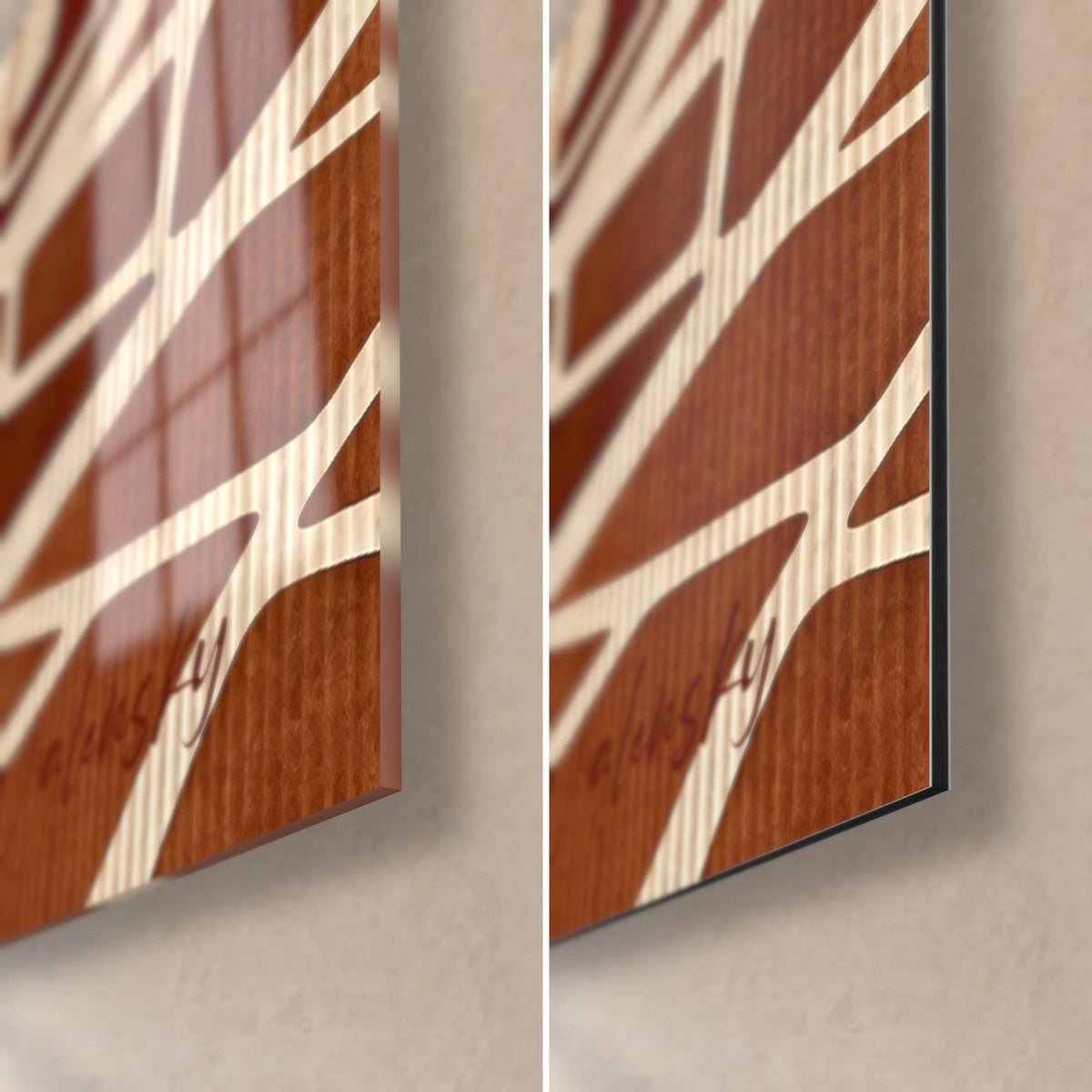 Quadro peschereccio marrone ruggine, angolo in basso a destra in vetro acrilico lucido a sinistra, alluminio Dibond opaco beige con bordo nero a destra