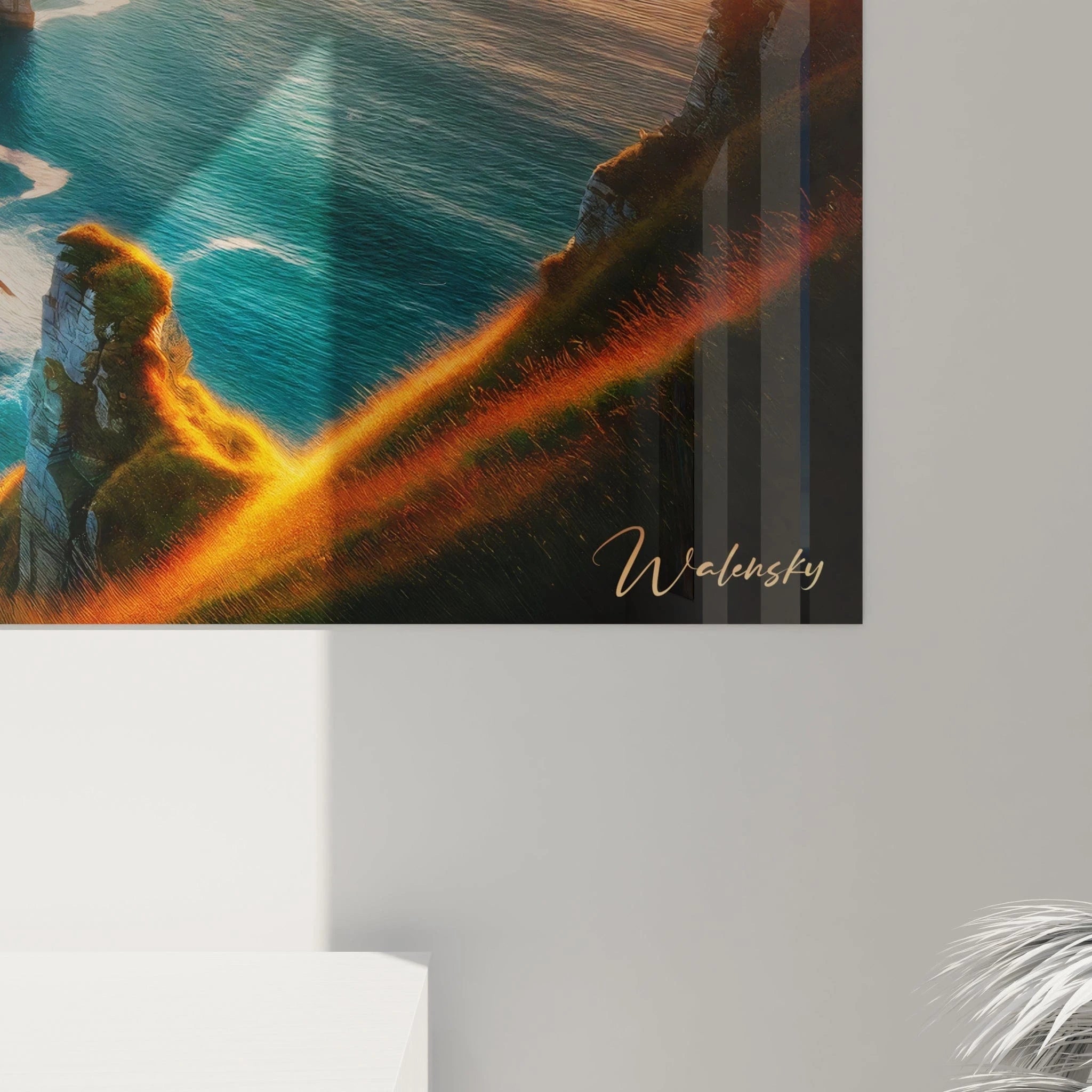 Un tableau paysage centré sur un relief côtier avec falaises érodées, herbe en sommet, teintes ocre et grises, et effets de vagues blanches sur fond marin sombre.