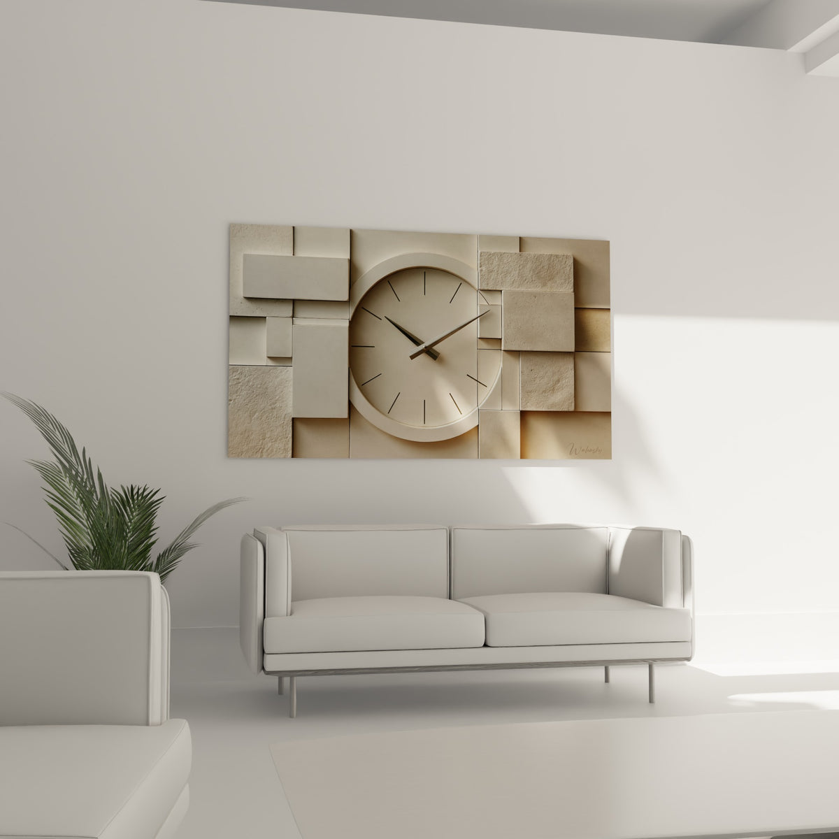 Horloge beige aux panneaux asymétriques blancs et taupe, suspendue au-dessus d'un canapé dans un salon lumineux