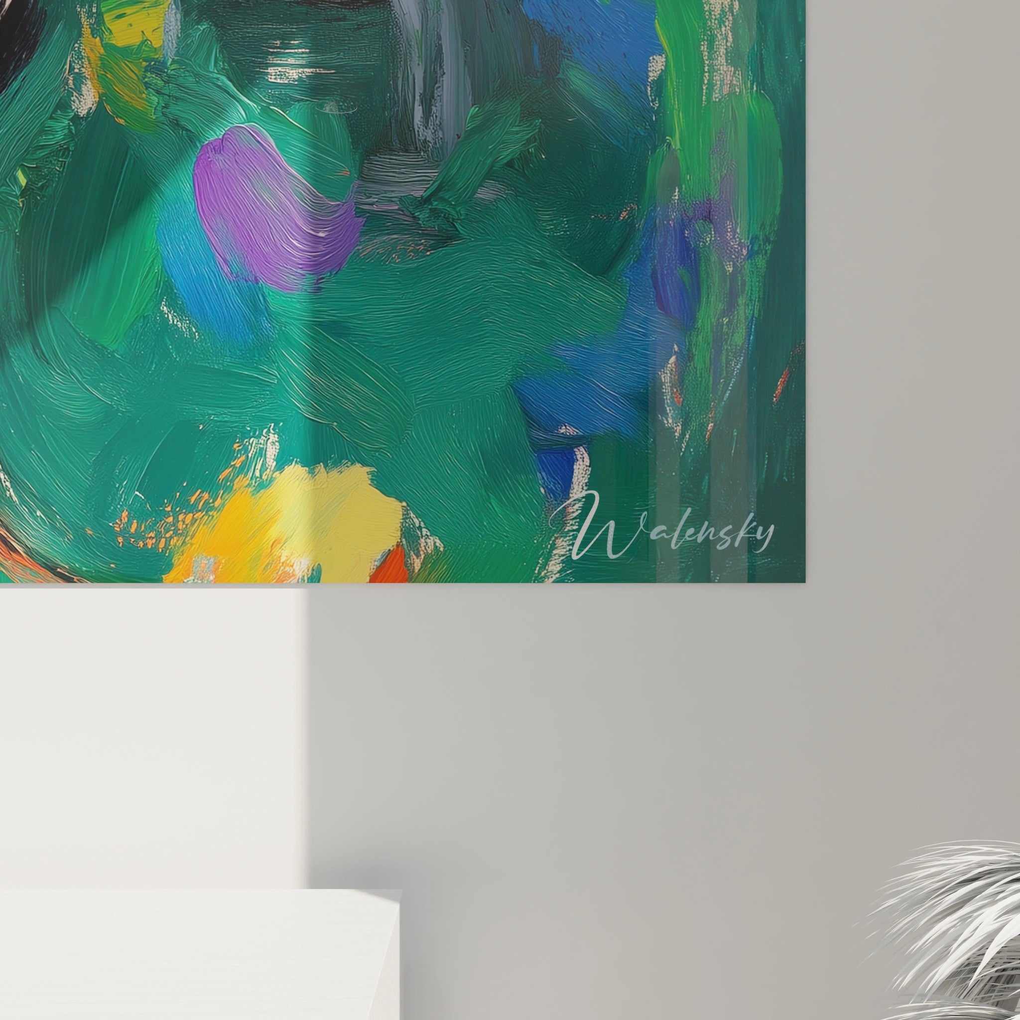 Un tableau artistique abstrait focalisé sur un portrait féminin stylisé, avec des couleurs vives, des coups de pinceau apparents, et une palette de violet, rouge et orange sur un fond dynamique.