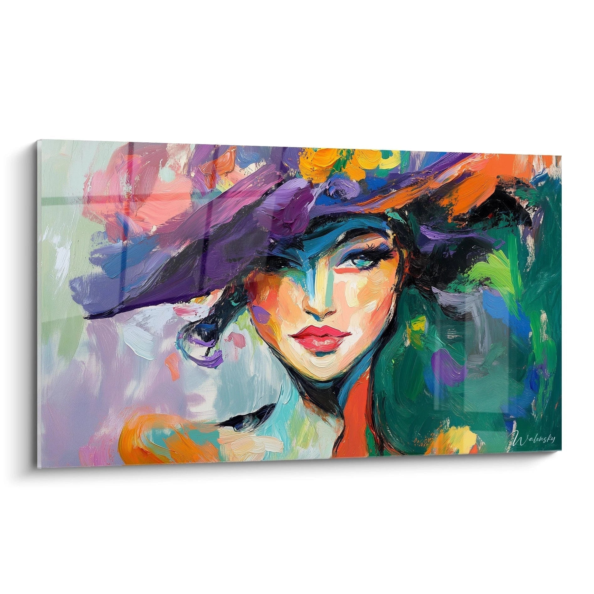 Un tableau artistique abstrait représentant un visage féminin stylisé, avec des teintes dominantes de violet, rouge vif et vert, et des textures visibles dans les coups de pinceau.