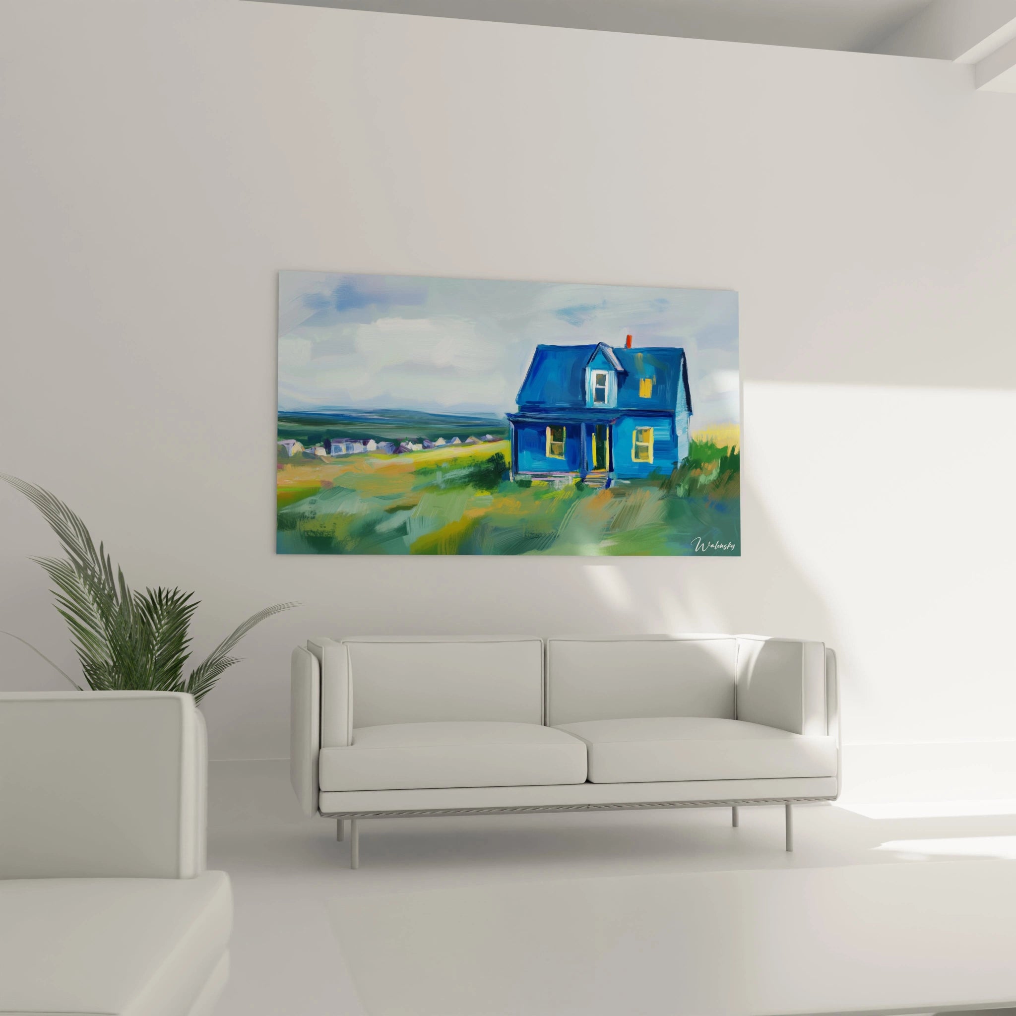 Un tableau Marc Chagall mettant en scène une maison bleue avec des touches de jaune vif aux fenêtres, entourée d'un paysage verdoyant. Le ciel présente des dégradés de bleu et de gris texturés.