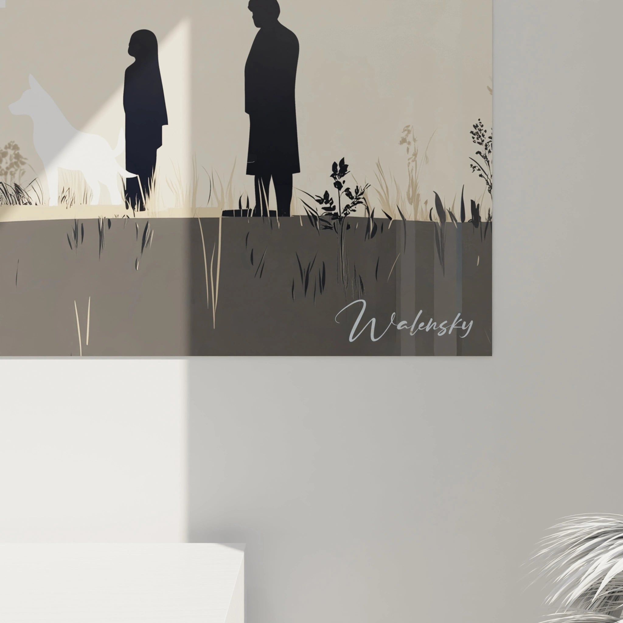 Tableau Gustave Courbet illustrant des silhouettes sombres, une croix blanche centrale et des lignes végétales sur une scène beige minimaliste.