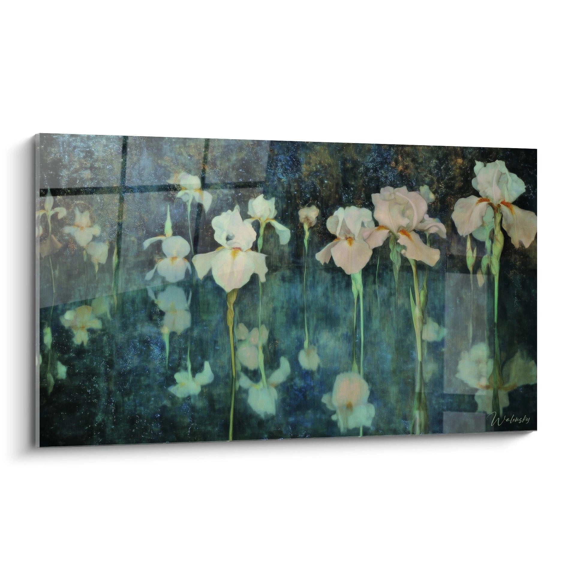 Walensky tableau iris symboliste sur toile murale avec iris blancs pâles et reflet onirique dans des tons bleus